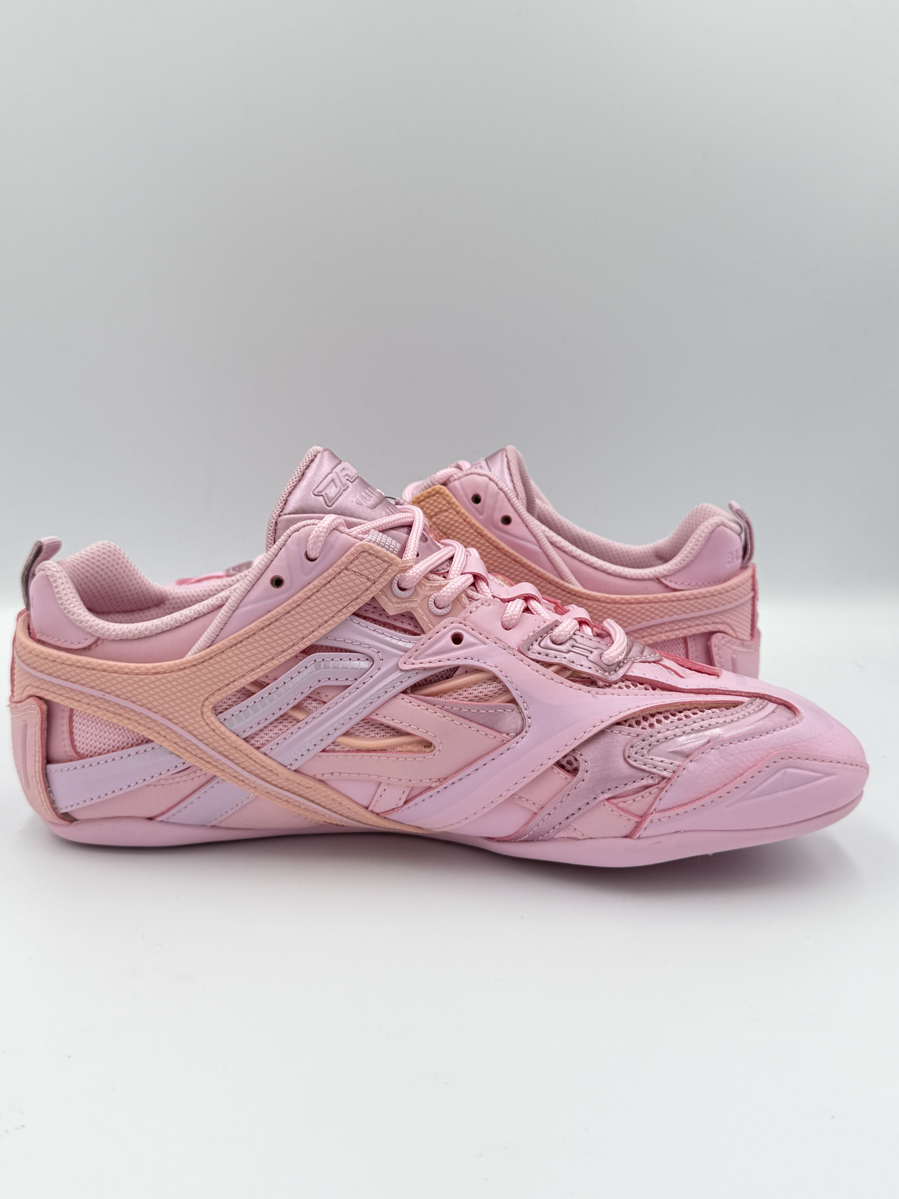 Balenciaga Balenciaga Drive Sneaker Pink Size 39 Size US 6 / EU 39 - 5 Thumbnail