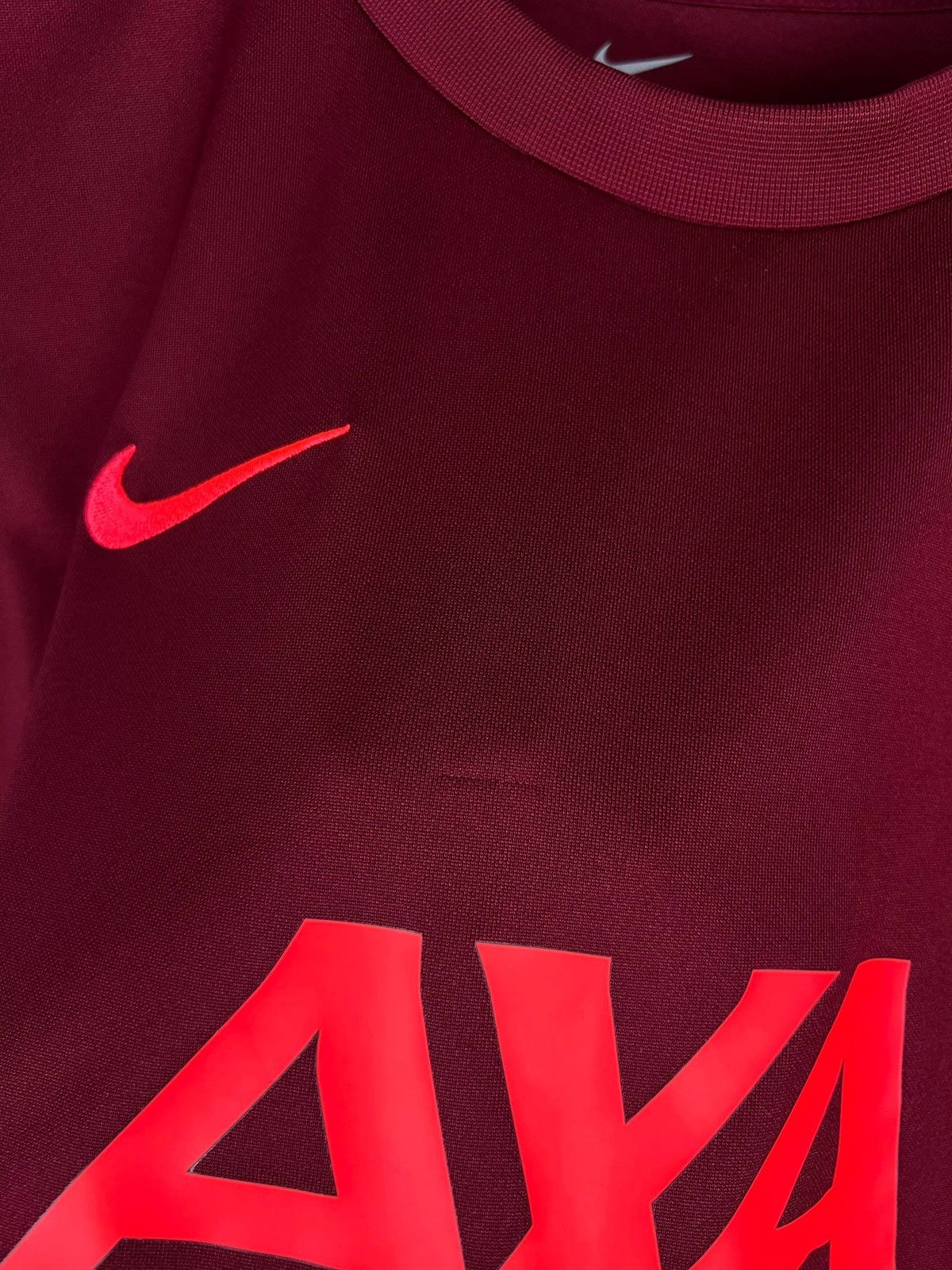 Nike Liverpool Nike jersey t-shirts size M Size US M / EU 48-50 / 2 - 6 Thumbnail