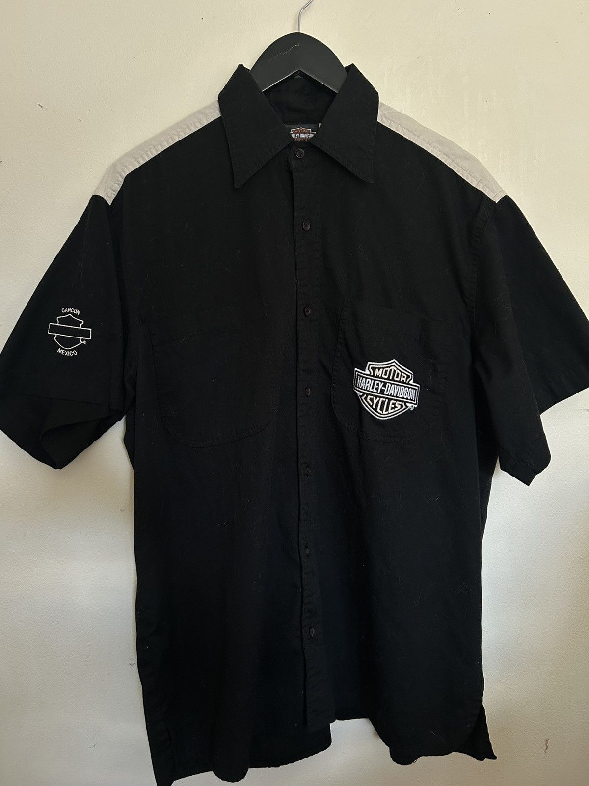 Harley Davidson vintage Harley-Davidson men's button-up short-sleeve shirt. Size US L / EU 52-54 / 3 - 1 Thumbnail
