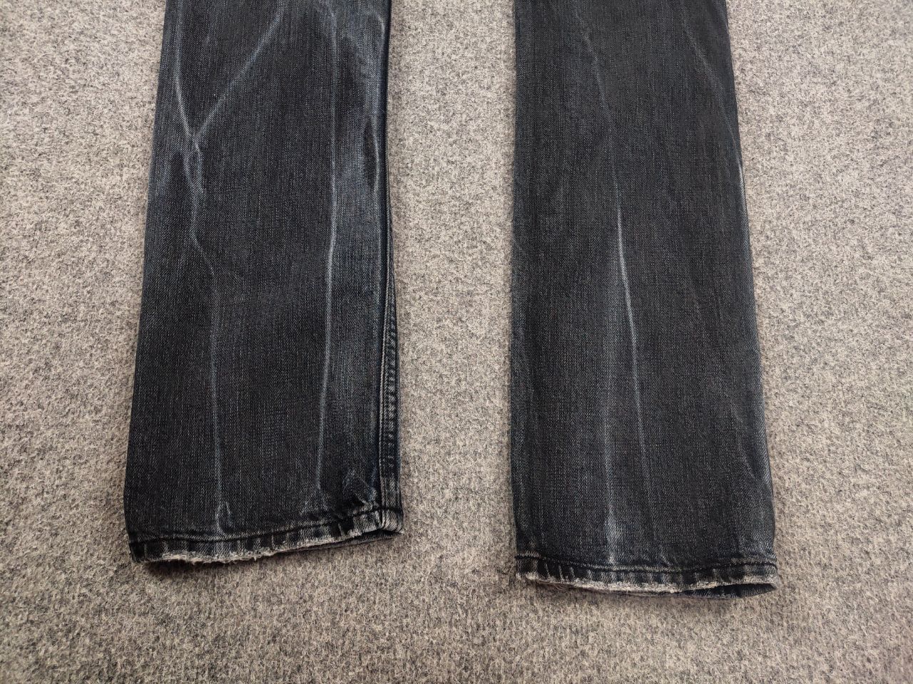 Diesel Diesel Thanaz Vintage Waxed Distressed Denim Jeans l.g.b. Size US 30 / EU 46 - 11 Thumbnail