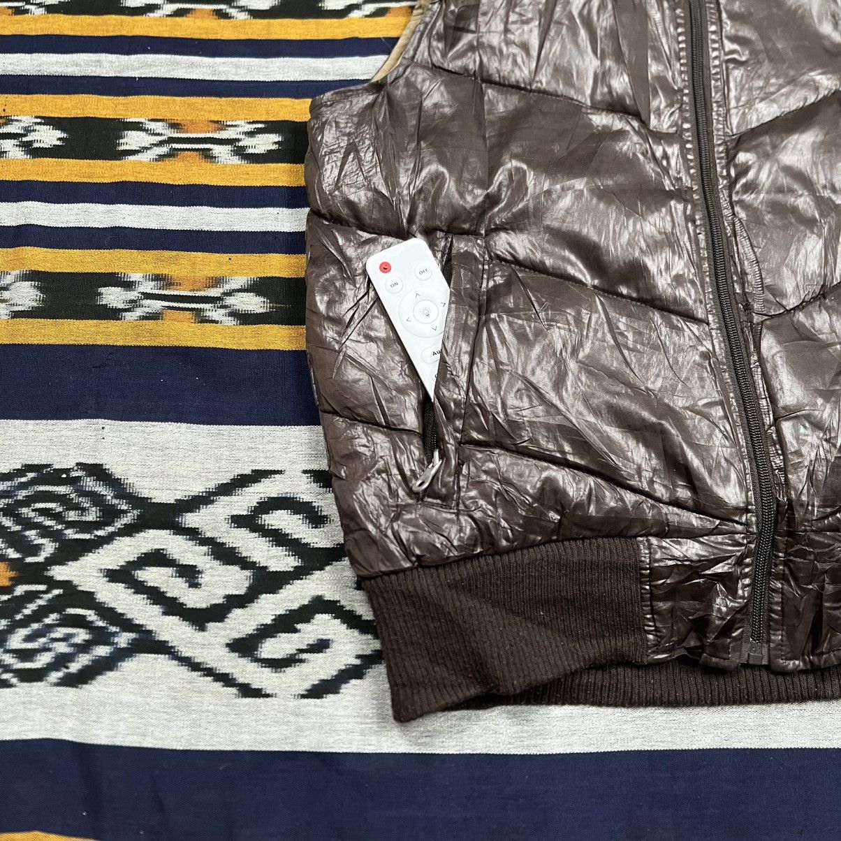 Le Grande Bleu (L.G.B.) Y2K Faux Fur Puffer Vest Greenmint Size US M / EU 48-50 / 2 - 3 Thumbnail