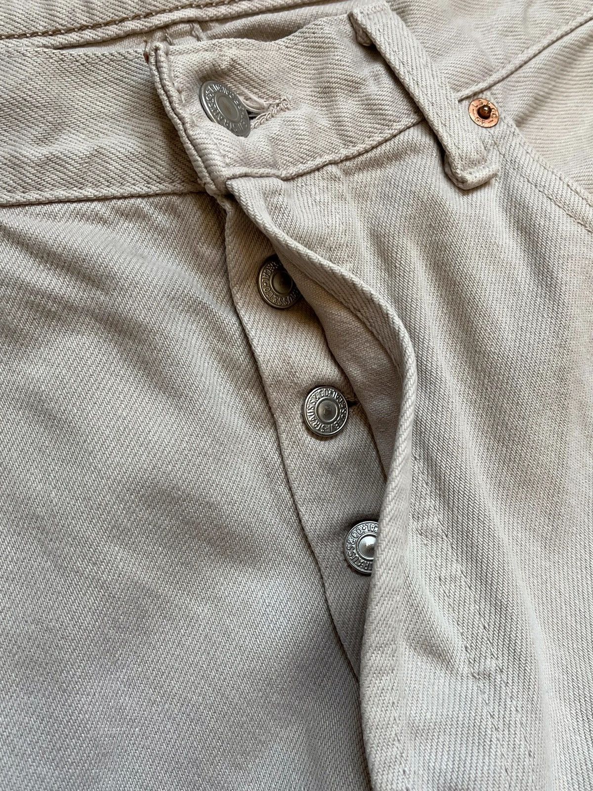 Levi's Levi’s 517 02 Deadstock Beige Denim Jeans Sz W 33 L 30 Size US 33 - 4 Thumbnail