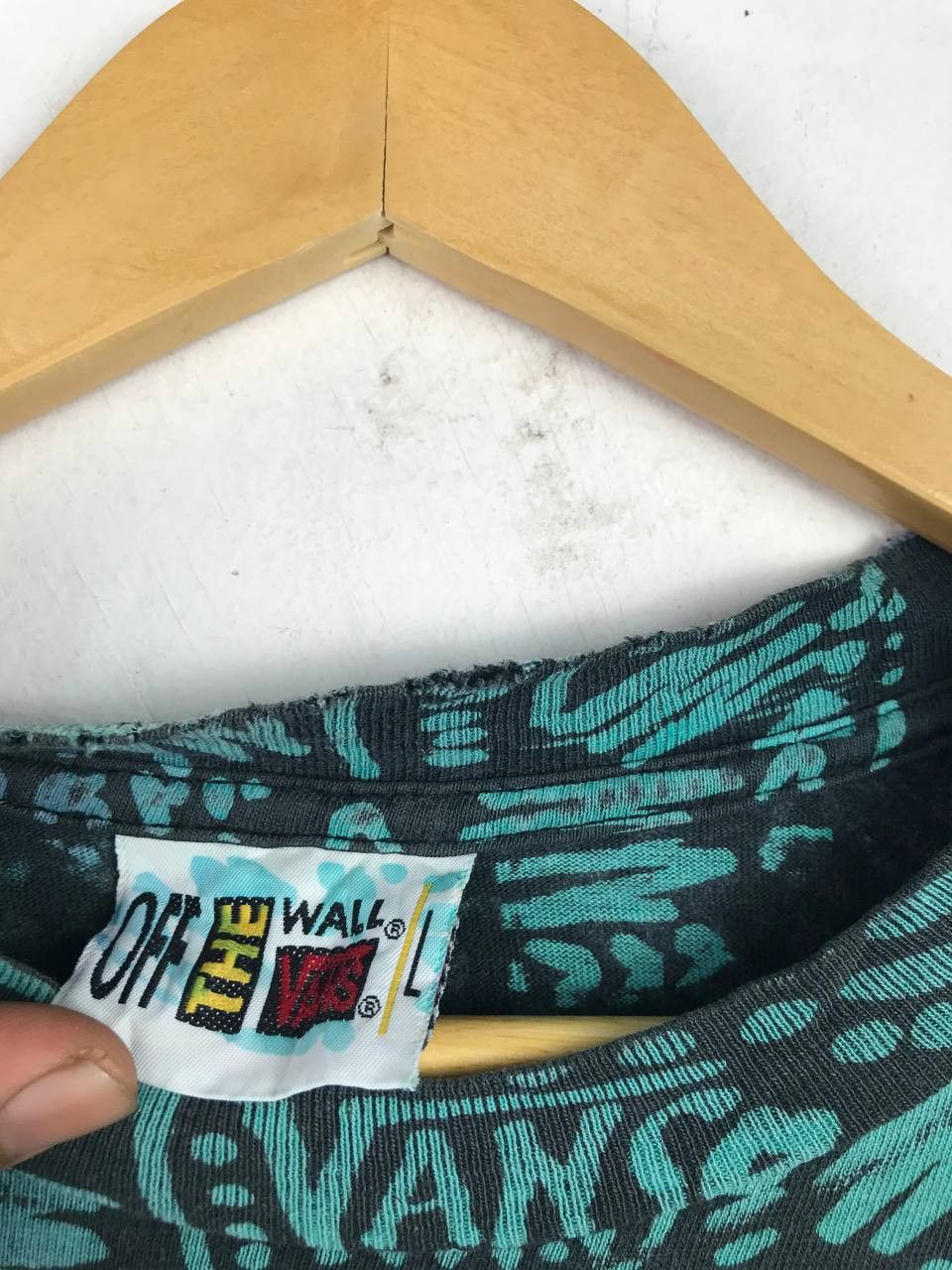 Vans × Vintage Vintage 90's Distressed Streetwear Vans Of The Walls Size US L / EU 52-54 / 3 - 4 Thumbnail