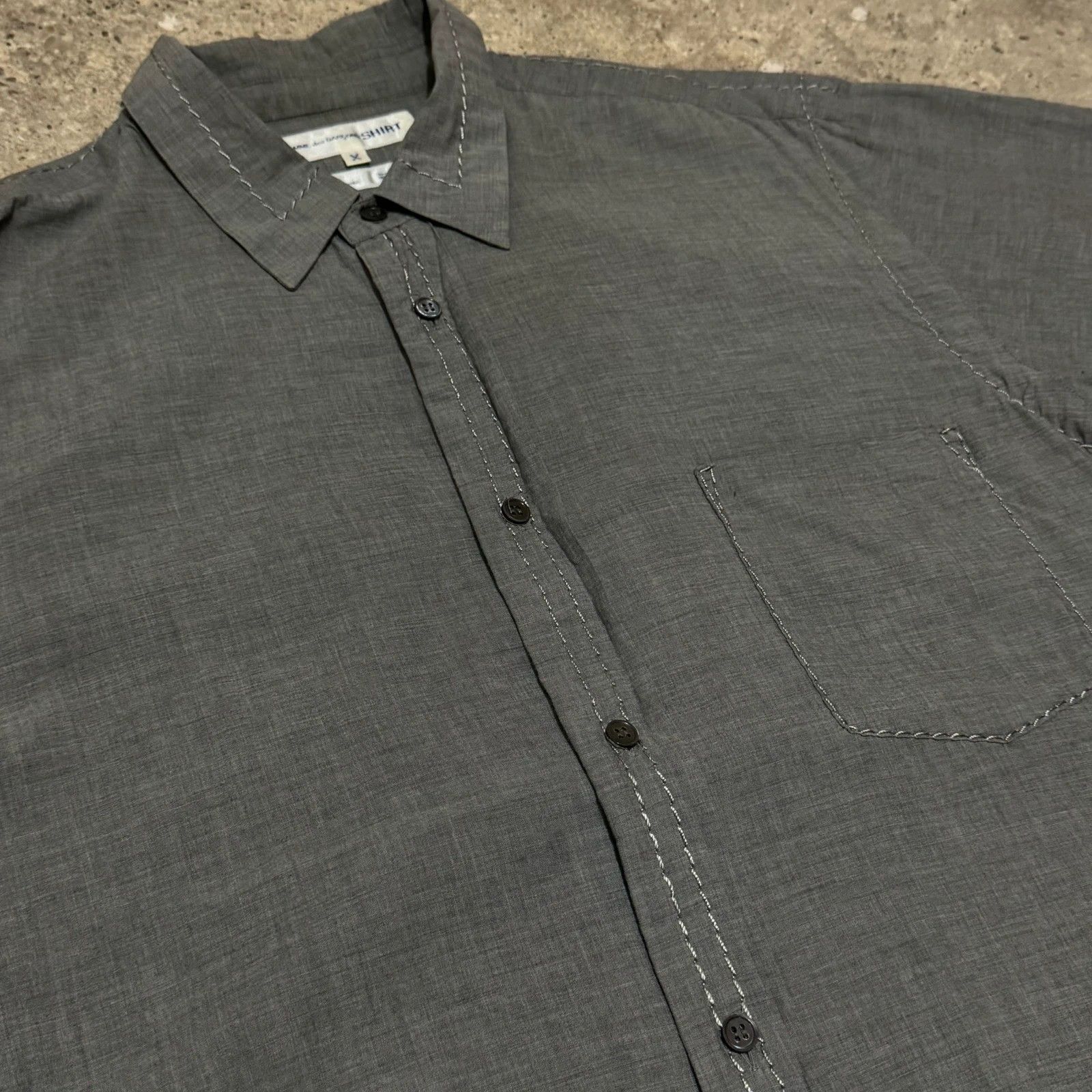 Comme des Garcons Comme des Garçons shirts short sleeve shirt Size US XL / EU 56 / 4 - 2 Thumbnail