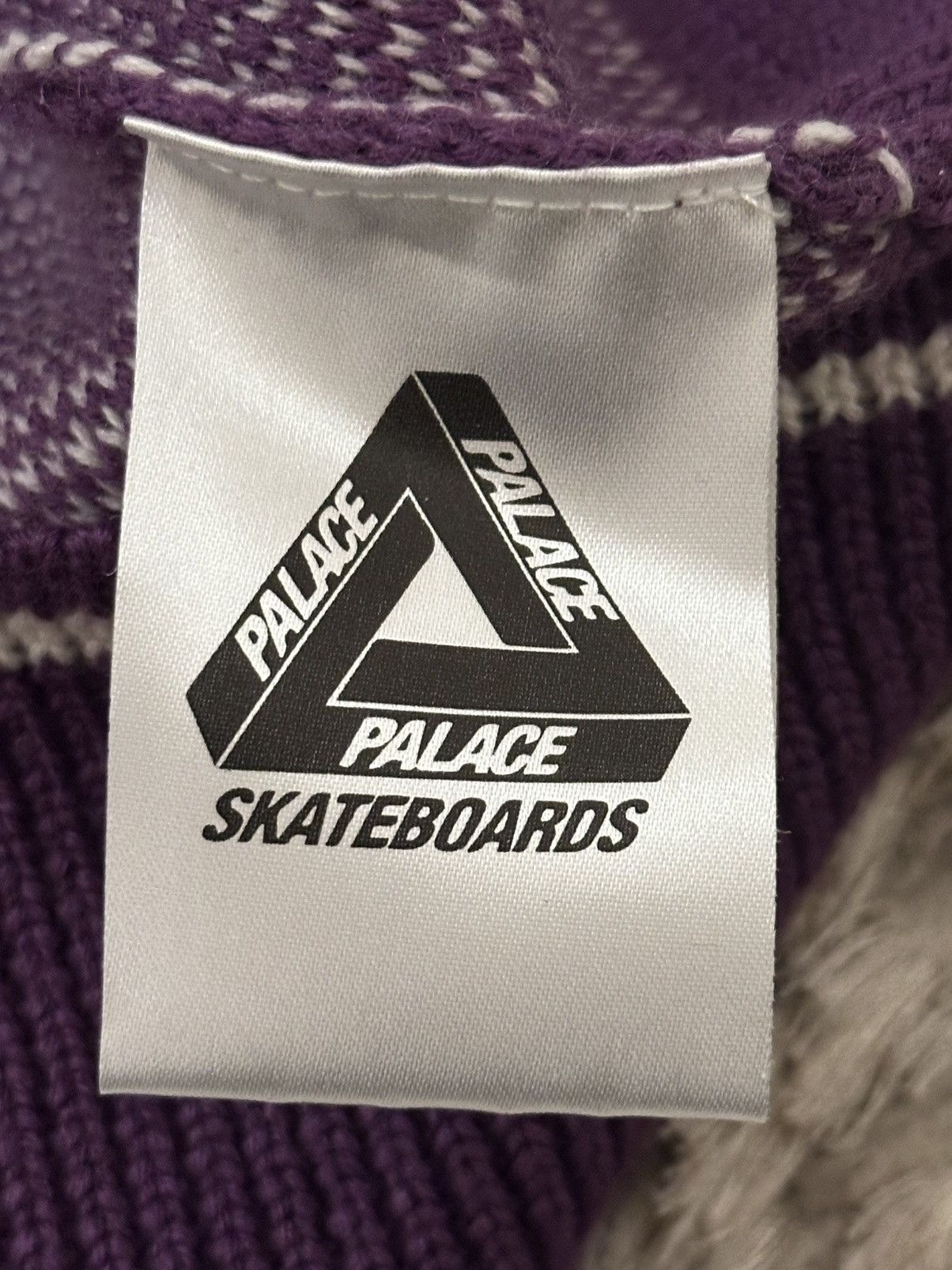 Palace Palace Finger Up Knit Purple Size US M / EU 48-50 / 2 - 5 Thumbnail