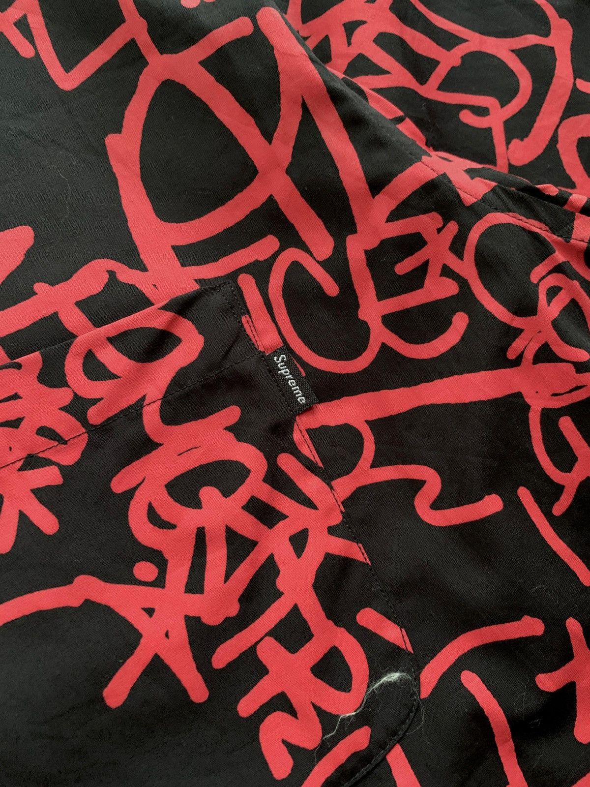 Supreme FREE TAX! Comme des Garcons Collabs Graffiti Zip Shirt Size US XL / EU 56 / 4 - 5 Thumbnail