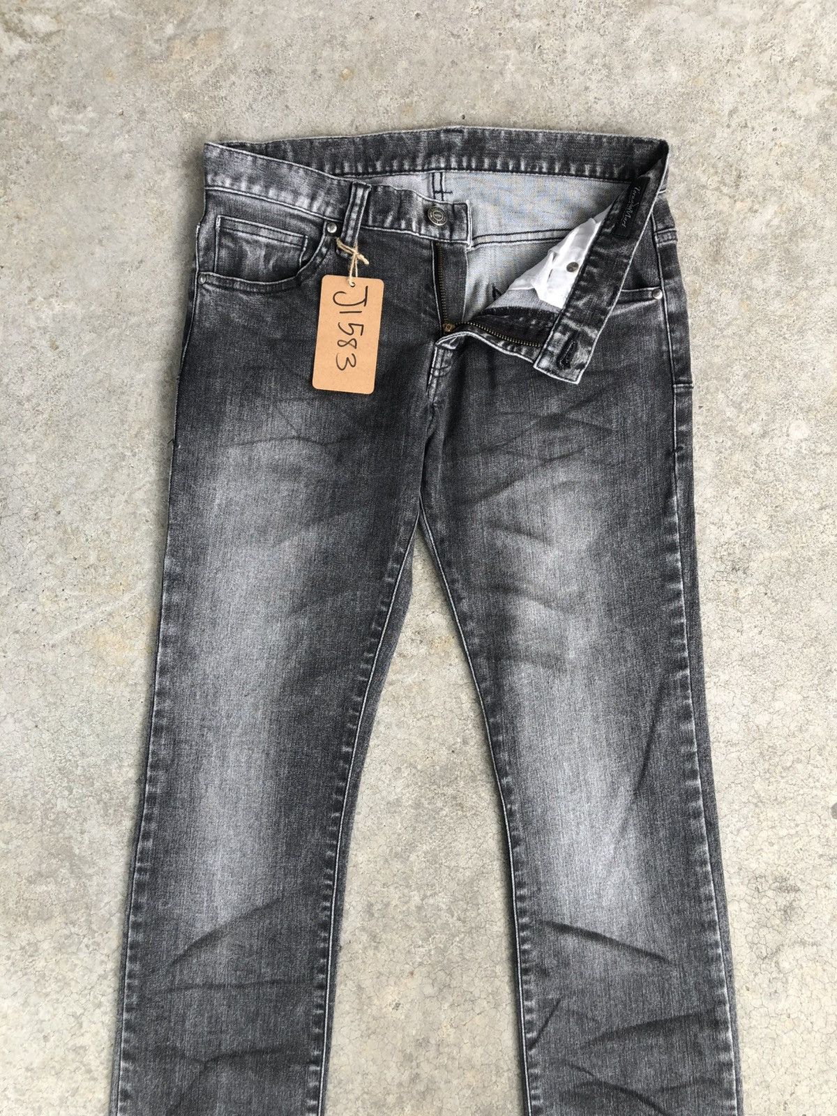 If Six Was Nine Tornado Mart Flared Jeans Distressed Jeans Size US 29 - 3 Thumbnail