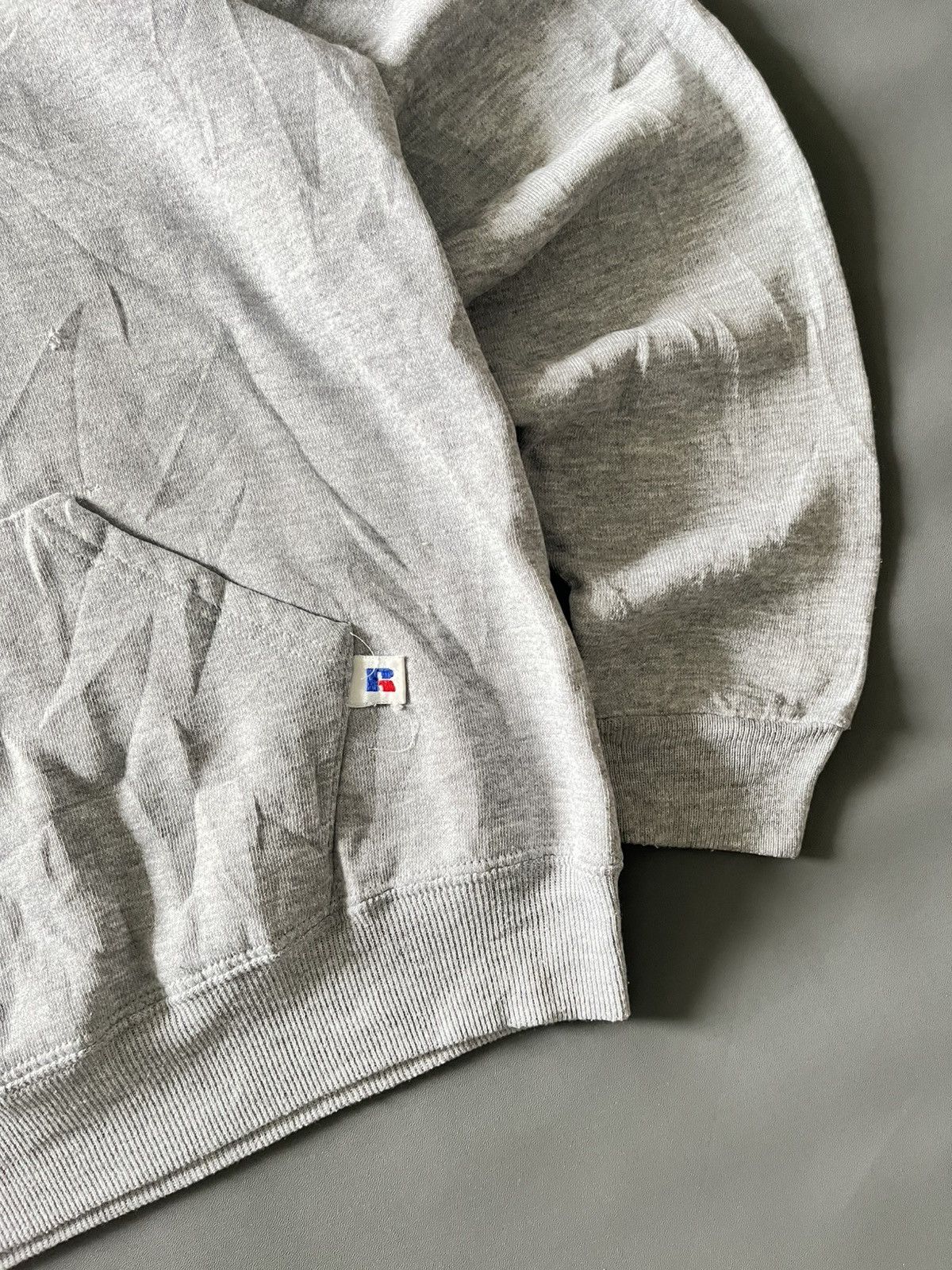 Russell Athletic ❌❌SOLDOUT❌❌Vintage 1990’s Blank Hoodie Russell Athlentic Size US S / EU 44-46 / 1 - 4 Thumbnail