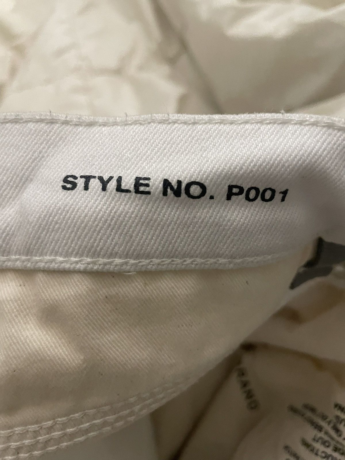 Purple Brand White purple jeans with grey specs Size US 31 - 6 Thumbnail
