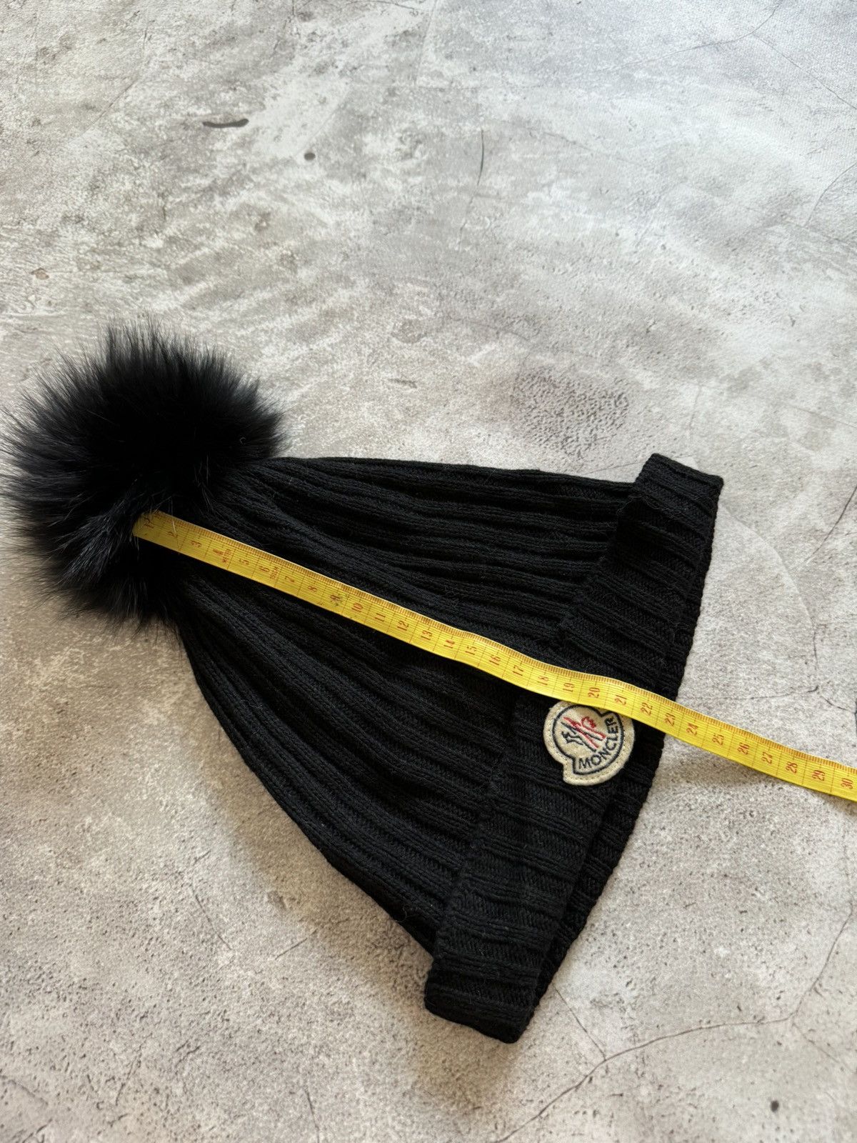 Moncler Moncler wool & viscose & cashmere black beanie Size ONE SIZE - 5 Thumbnail