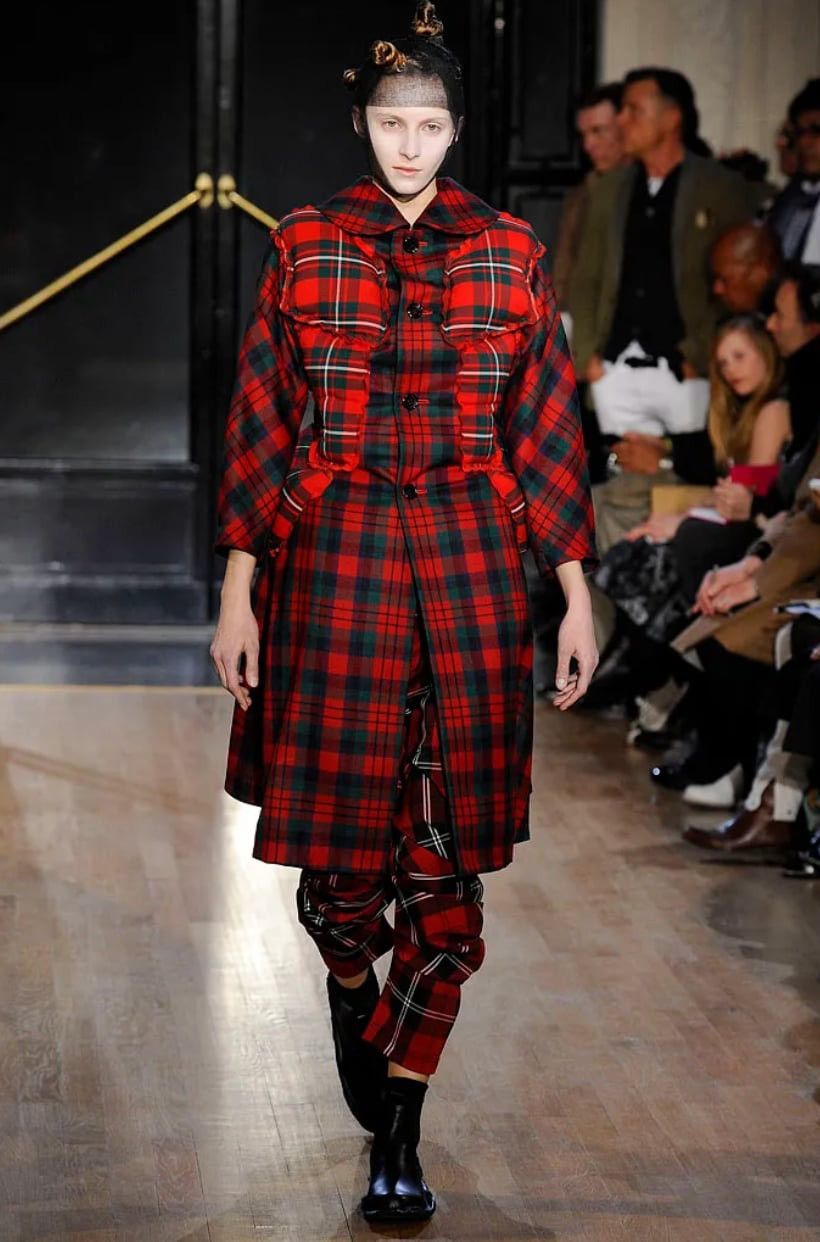 Comme des Garcons Fall 2010 Tartan Wool Banana Trousers Size 28" / US 6 / IT 42 - 1 Thumbnail