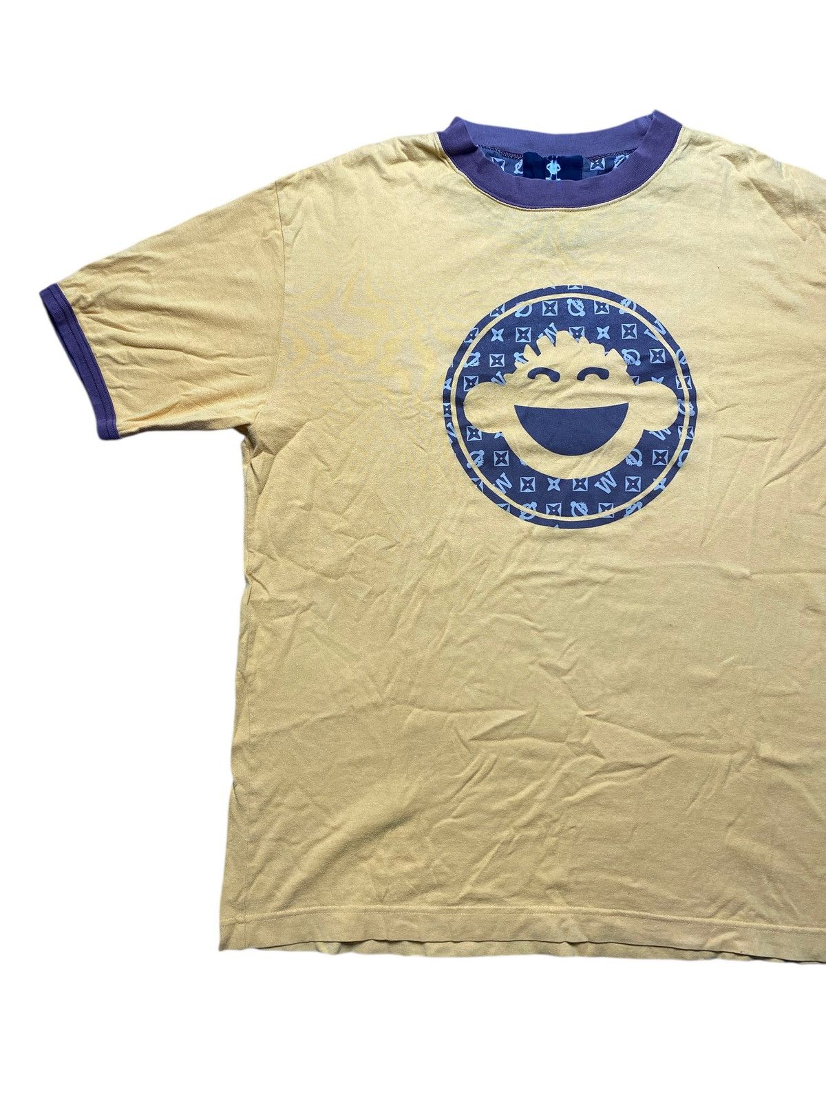 Japanese Brand VINTAGE HARLEM STORE LV ALIKE DESIGN TSHIRT Size US XL / EU 56 / 4 - 5 Thumbnail