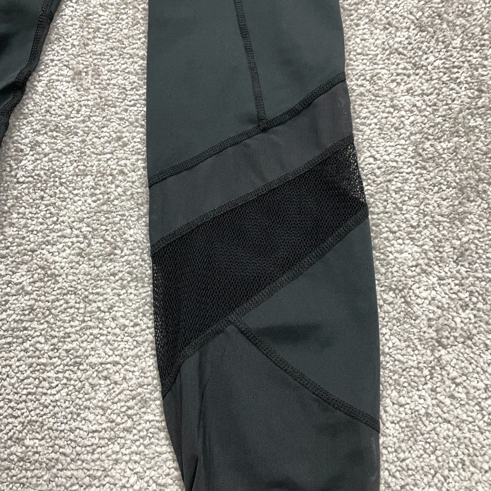 Vintage VINTAGE JustFab Womens Leggings Activewear Size M Black Compression Yoga Gym Running Size 32" / US 10 / IT 46 - 5 Thumbnail
