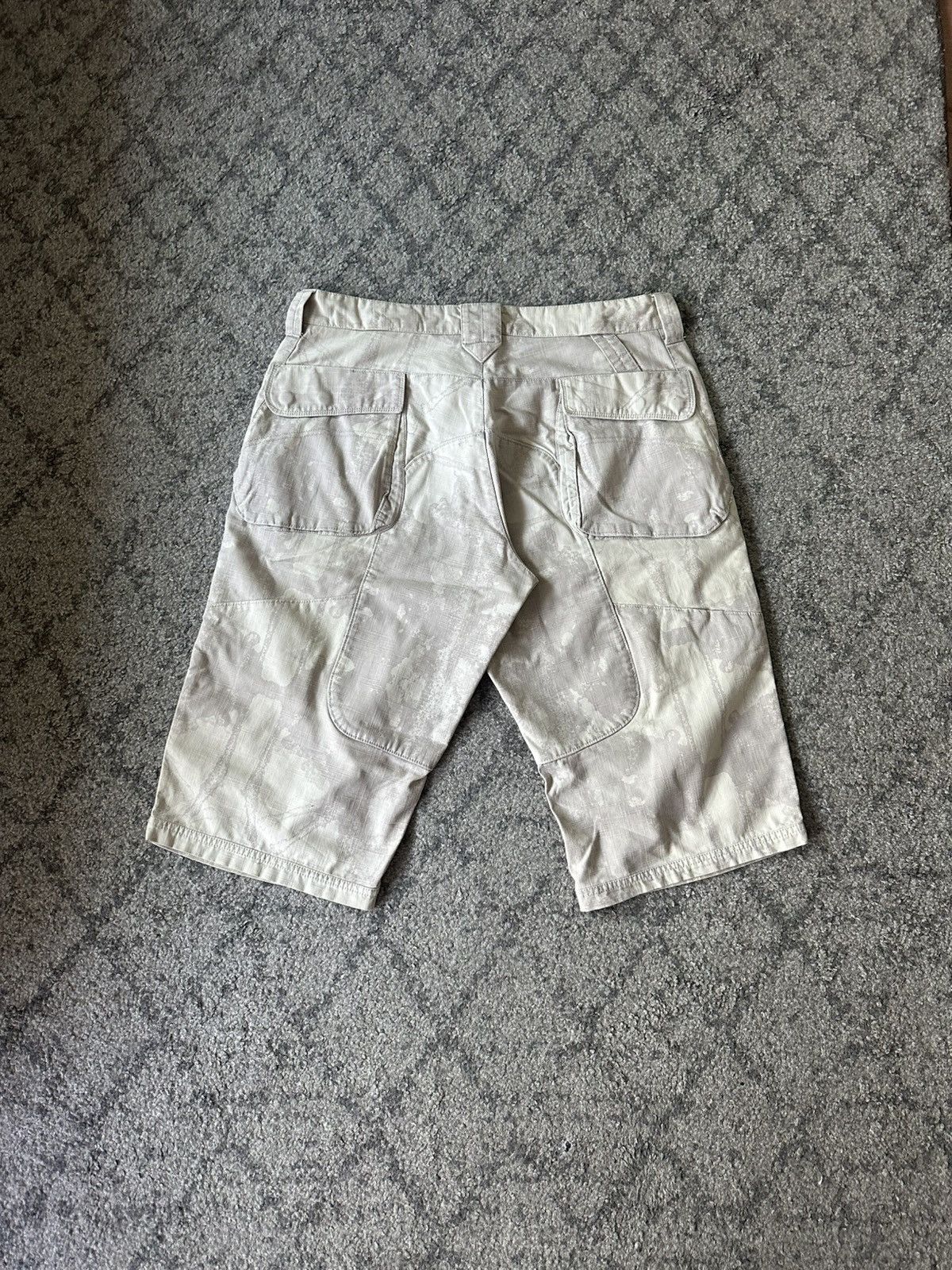 Nike × Nike ACG Vintage Nike Acg Short Outdoor Size US 36 / EU 52 - 4 Thumbnail