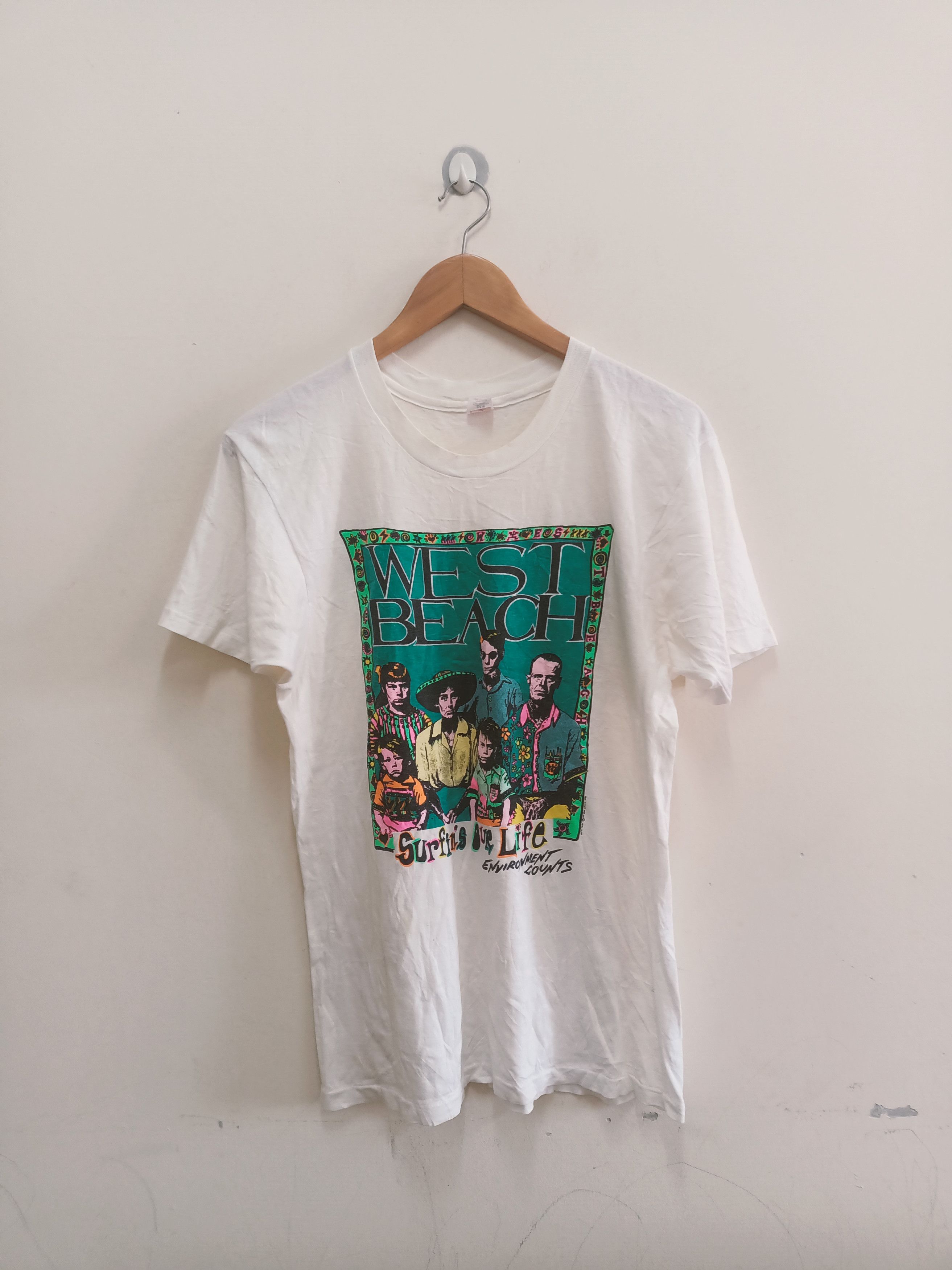 Hanes Vintage Rare Surfing t-shirt by Hanes Made in Usa Size US M / EU 48-50 / 2 - 1 Thumbnail
