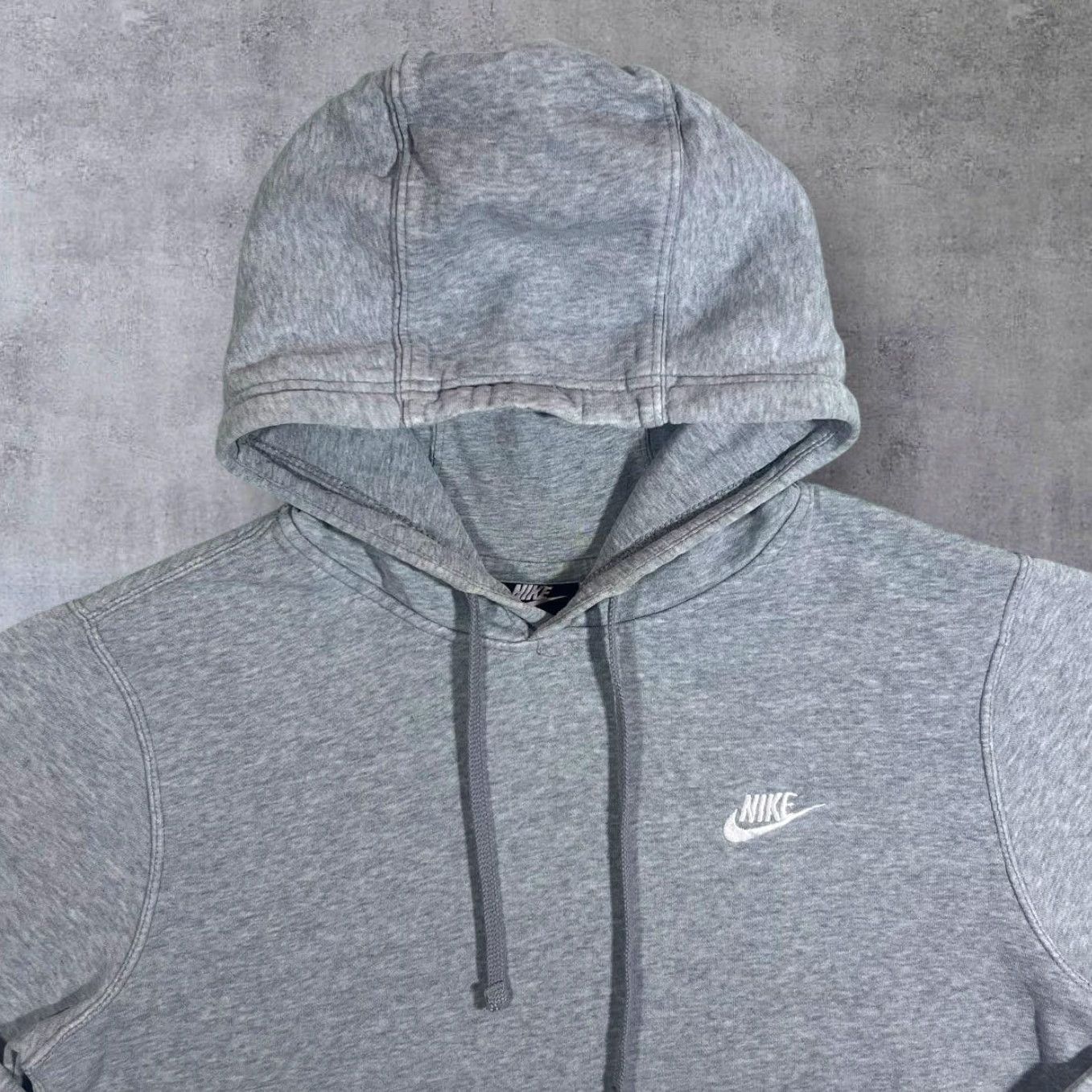 Nike Nike Classic Embroidered Mini Logo Grey Pullover Hoodie Small Mens Hoodie Embroidered Logo Grey 90s Style Size US S / EU 44-46 / 1 - 2 Thumbnail