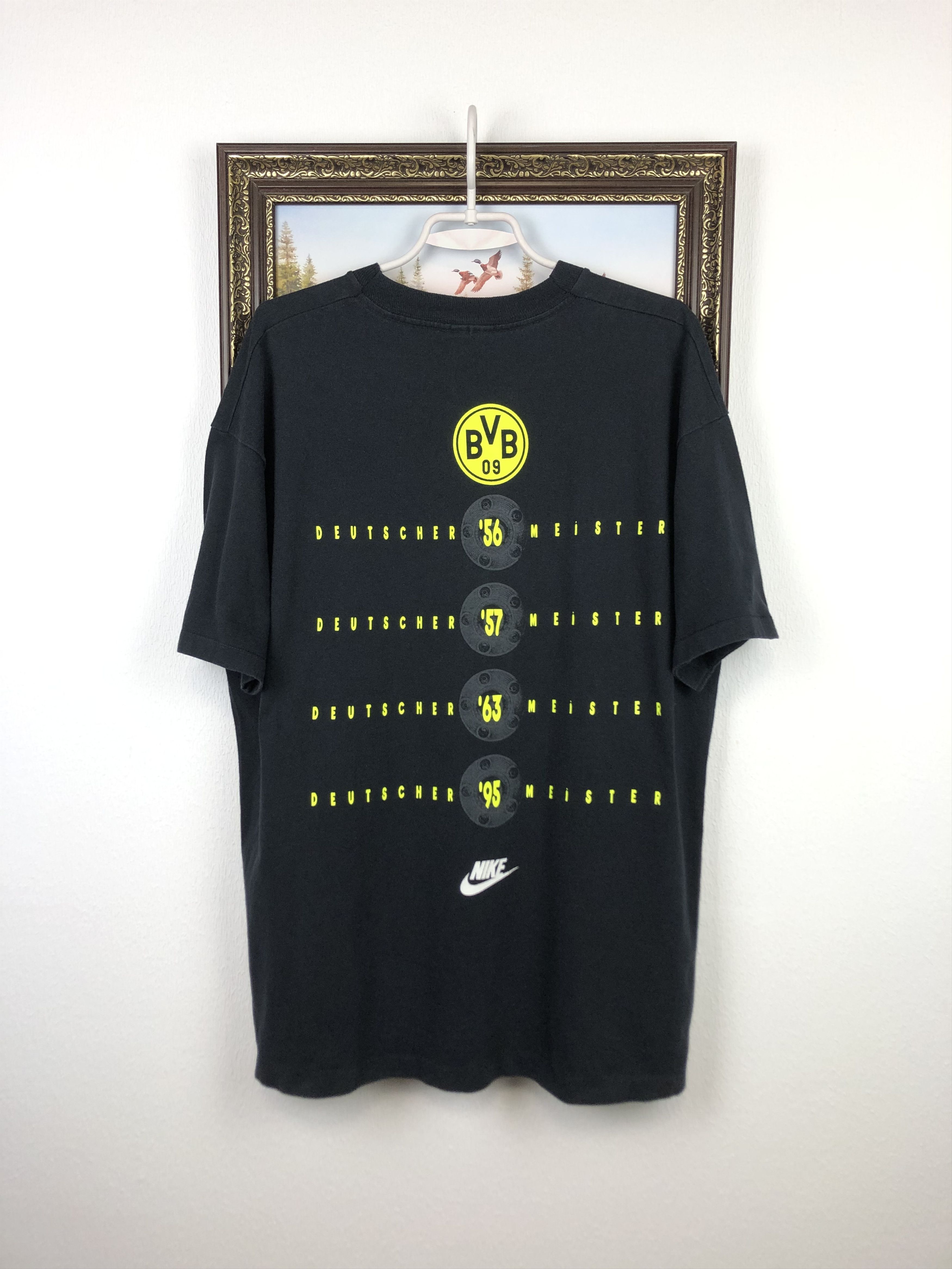 Nike Vintage Nike Deutscher Meister Borussia Dortmund Shirt Tee Size US XL / EU 56 / 4 - 7 Thumbnail