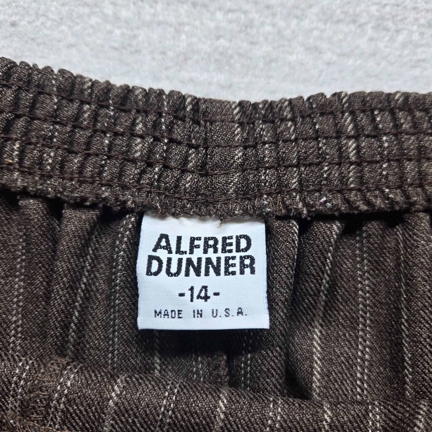 Vintage Alfred Dunner Pants Dress Pants Casual Career Women's Size 14 Brown Striped Elastic Waist Adult Women's Size 36" / US 14 / IT 50 - 3 Thumbnail
