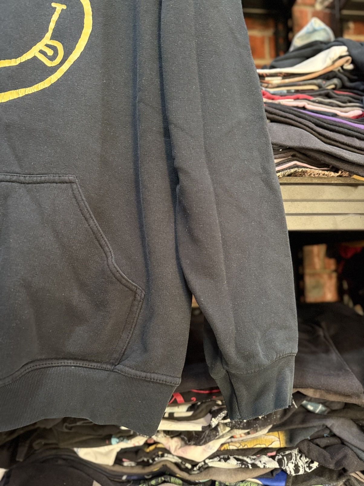 Band Tees Rare Vintage 90s Nirvana Smiley Promo Europe Hoodie Size US L / EU 52-54 / 3 - 4 Thumbnail
