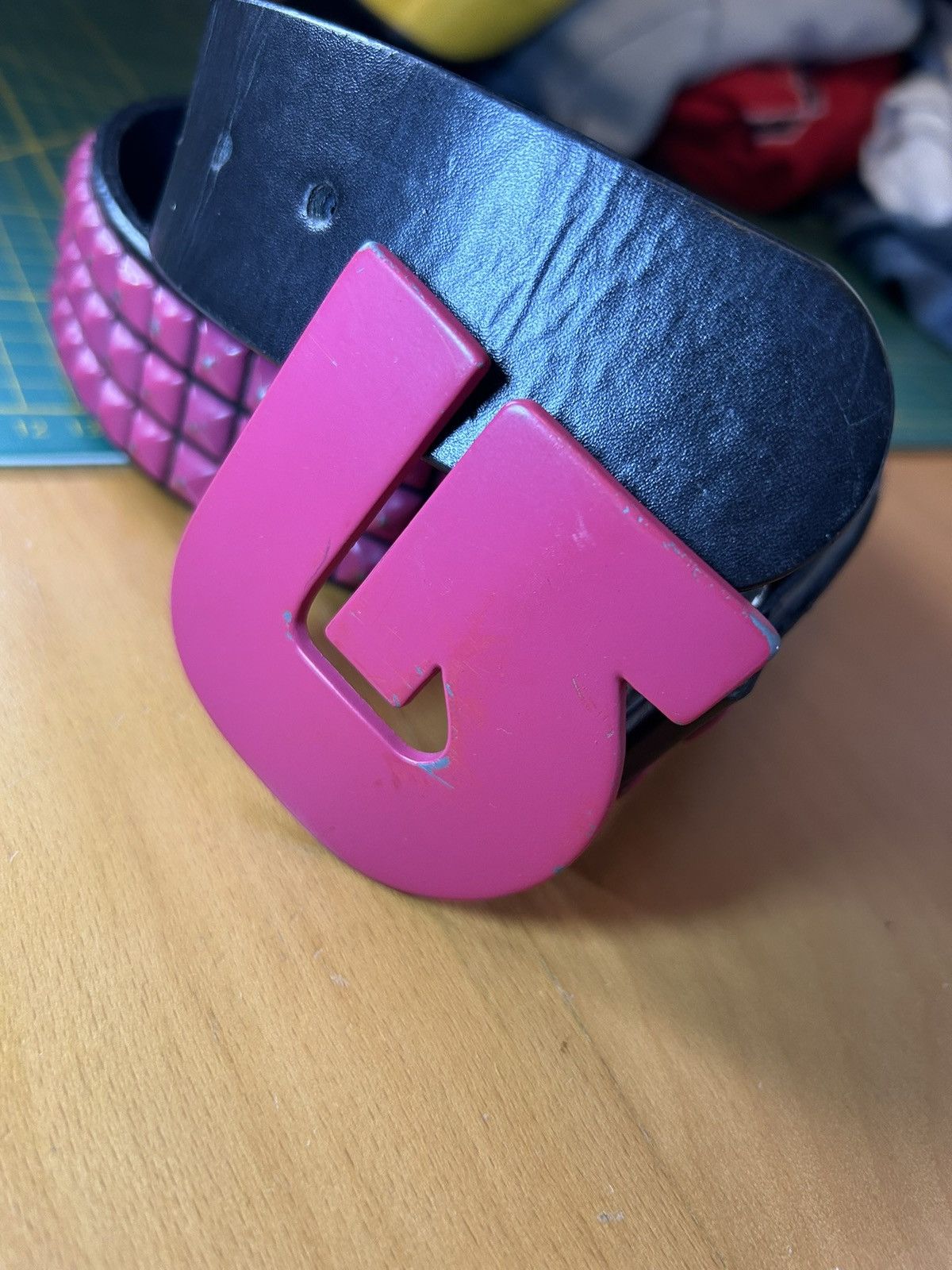 Burton Vintage Burton pink studded leather belt Size ONE SIZE - 2 Thumbnail