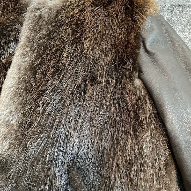 Givenchy Givenchy Beaver Fur Fur Leather Size 48 Size US L / EU 52-54 / 3 - 3 Thumbnail