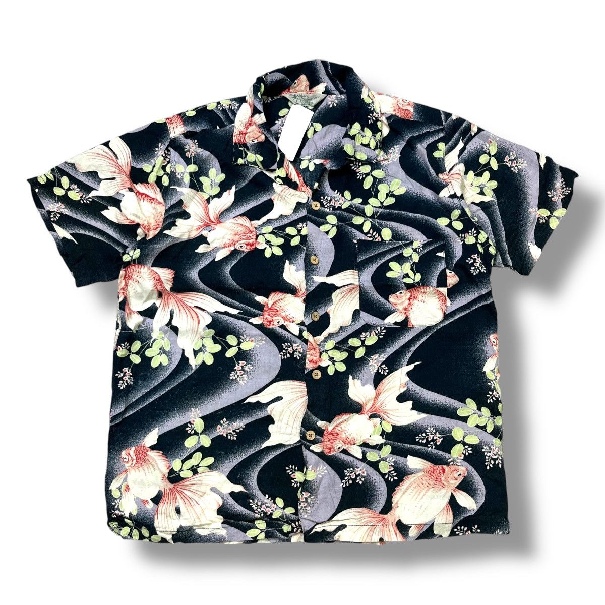 Other Rayon 100% Hawaiian shirt koi pattern loop collar Size US M / EU 48-50 / 2 - 1 Thumbnail