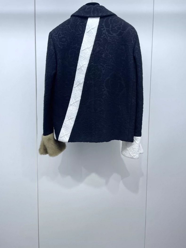 Chanel Chanel 21A Women's Castle Camellia Jacket Size XXS / US 00 / IT 34 - 2 Thumbnail