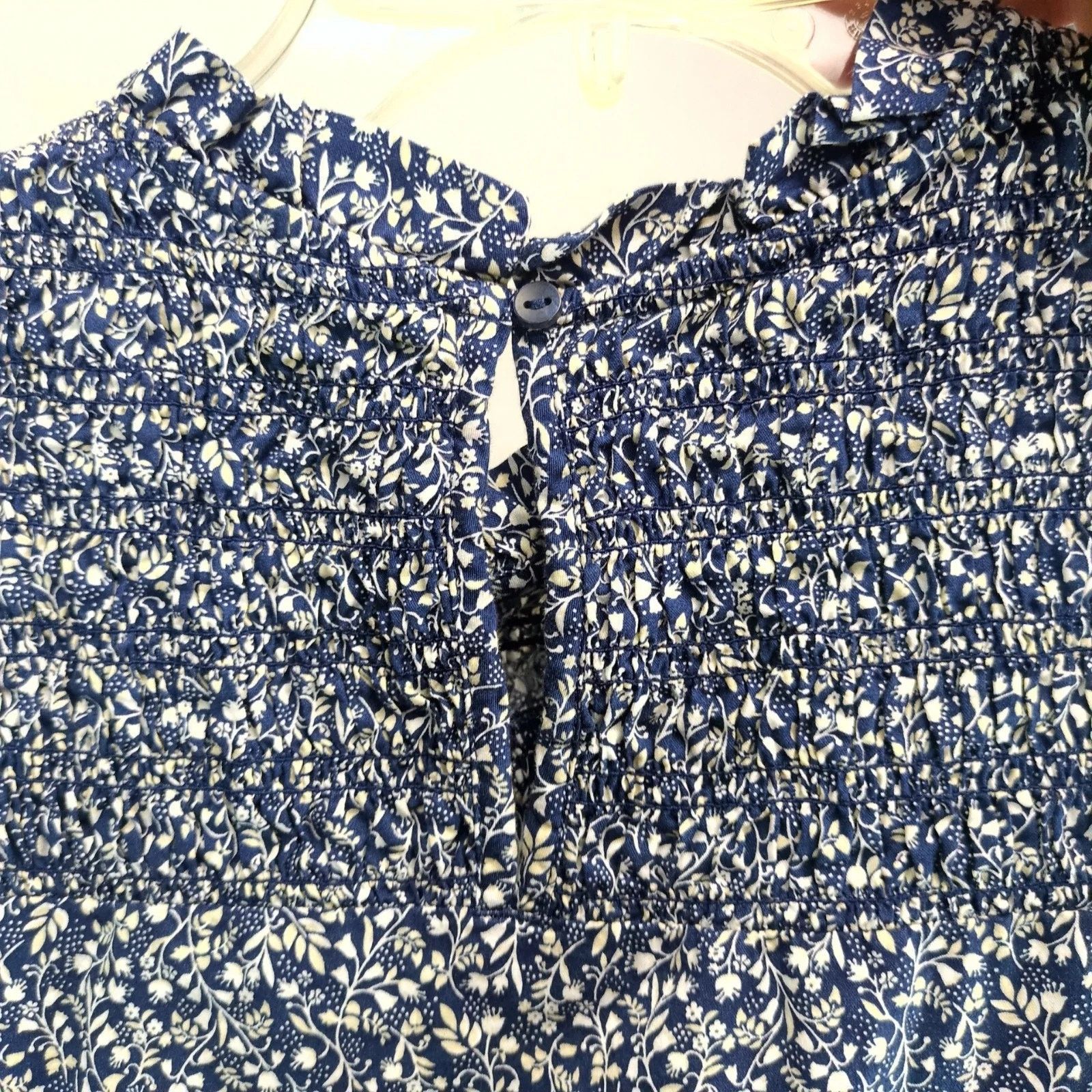 Old Navy Old Navy Ditsy Floral Tiered Dress XL Smocked Cutout Front Size XL / US 12-14 / IT 48-50 - 10 Thumbnail