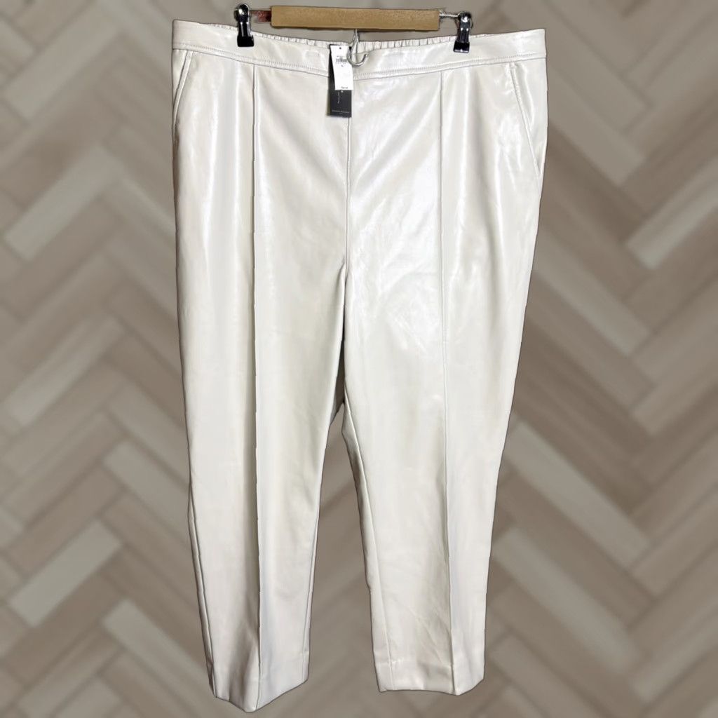 Banana Republic VINTAGE Banana Republic Pants Womens XL Beige Tapered NWT XL NWT Size 40" / US 18 - 1 Thumbnail