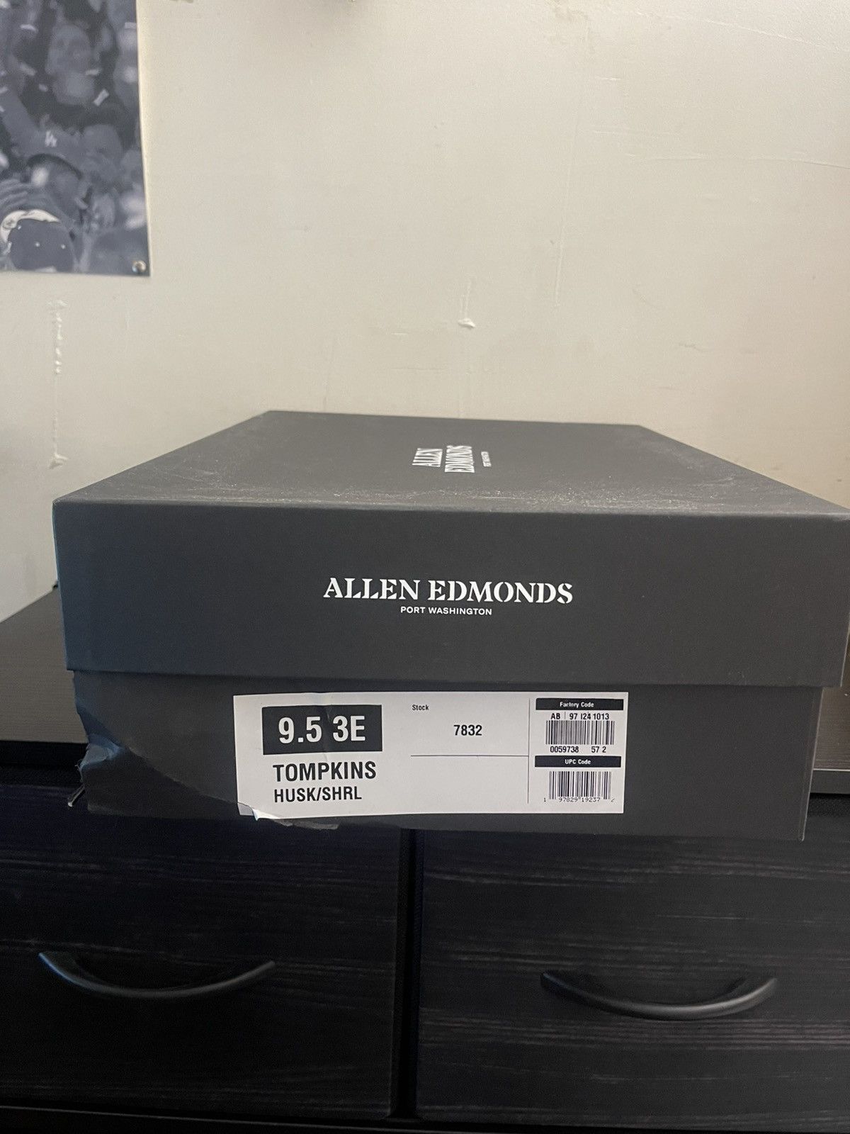 Allen Edmonds Allen Edmonds Tompkins 9.5 BRAND NEW Size US 9.5 / EU 42-43 - 2 Thumbnail