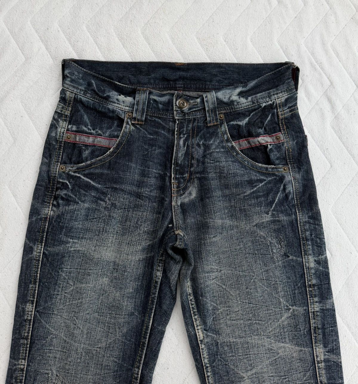 Japanese Brand Japanese Denim Distressed Faded Jeans Indigo Vintage Wash Size US 32 / EU 48 - 7 Thumbnail