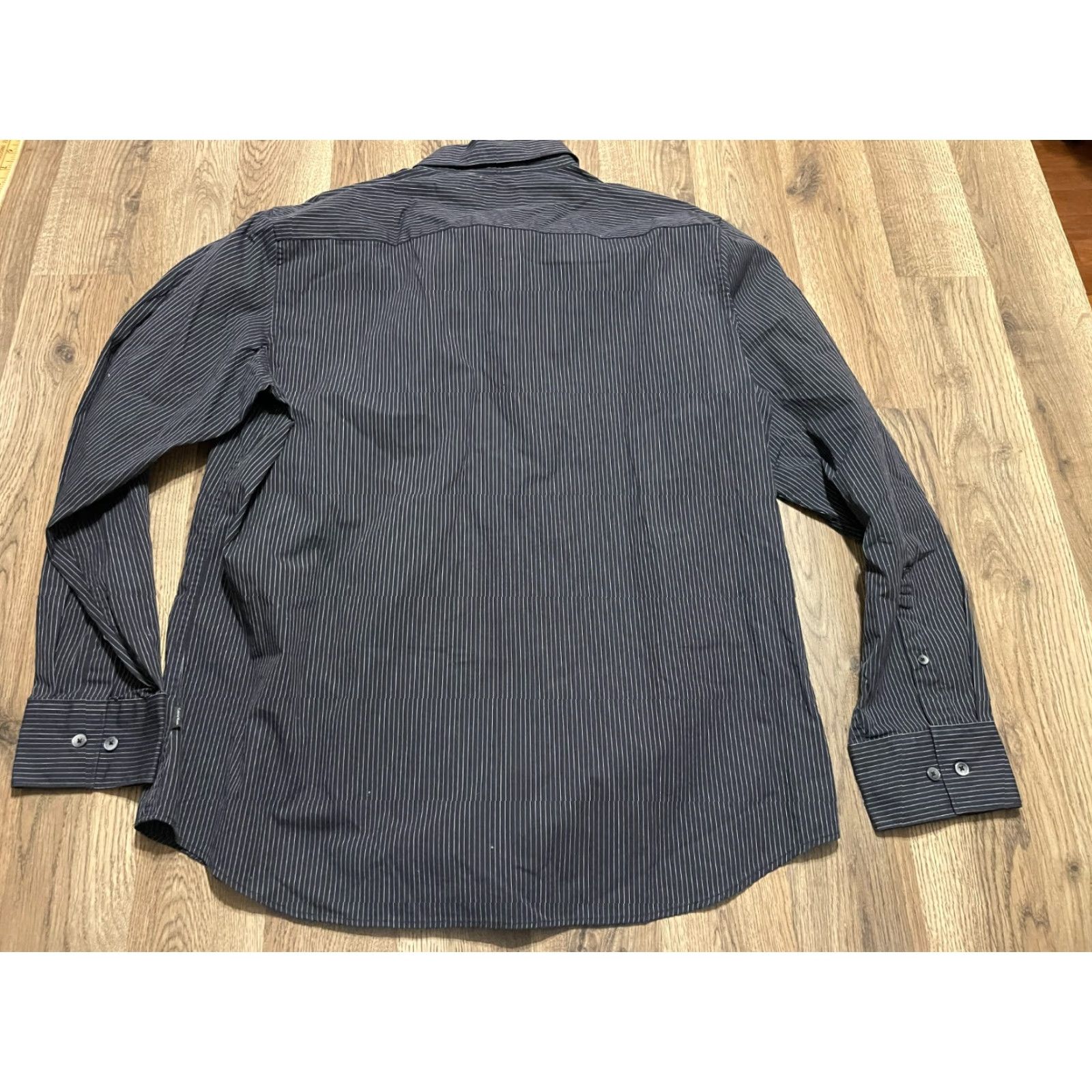 Calvin Klein Calvin Klein Shirt Men's XL Black White Pin Striped Button Up Size US XL / EU 56 / 4 - 2 Thumbnail