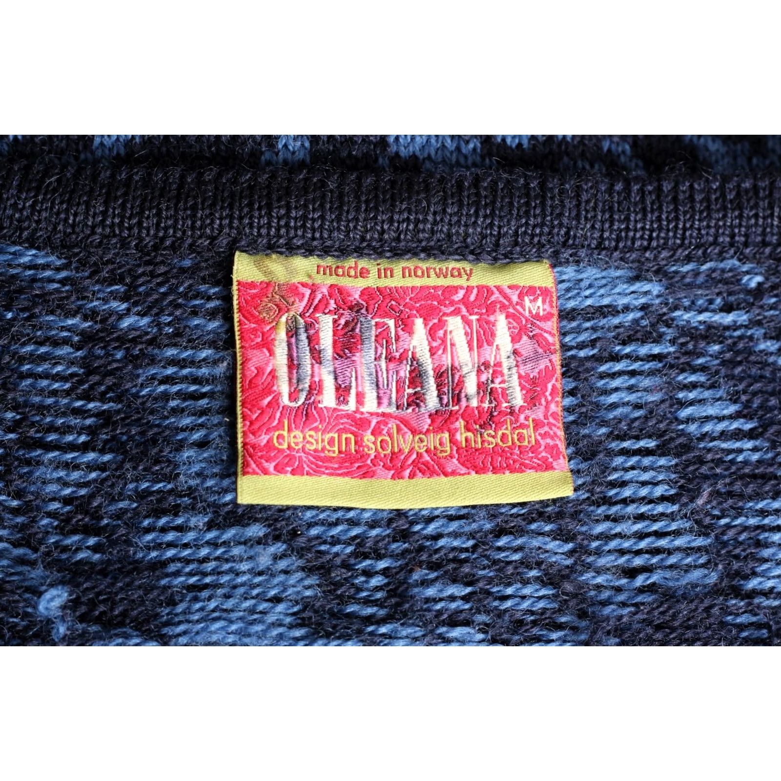 Vintage OLEANA Cardigan Jumper Women M Blue Wool Vintage Norway Nordic Floral Crew Neck Long Sleeve Knitted Wool VR1447 Size M / US 6-8 / IT 42-44 - 6 Thumbnail