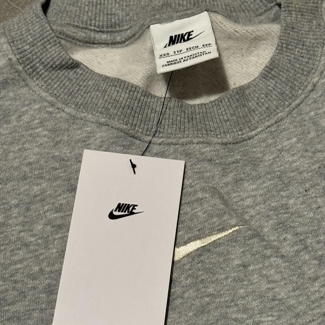 Nike Grey Embroidered Nike Crewneck Size US XXS / EU 40 - 4 Thumbnail