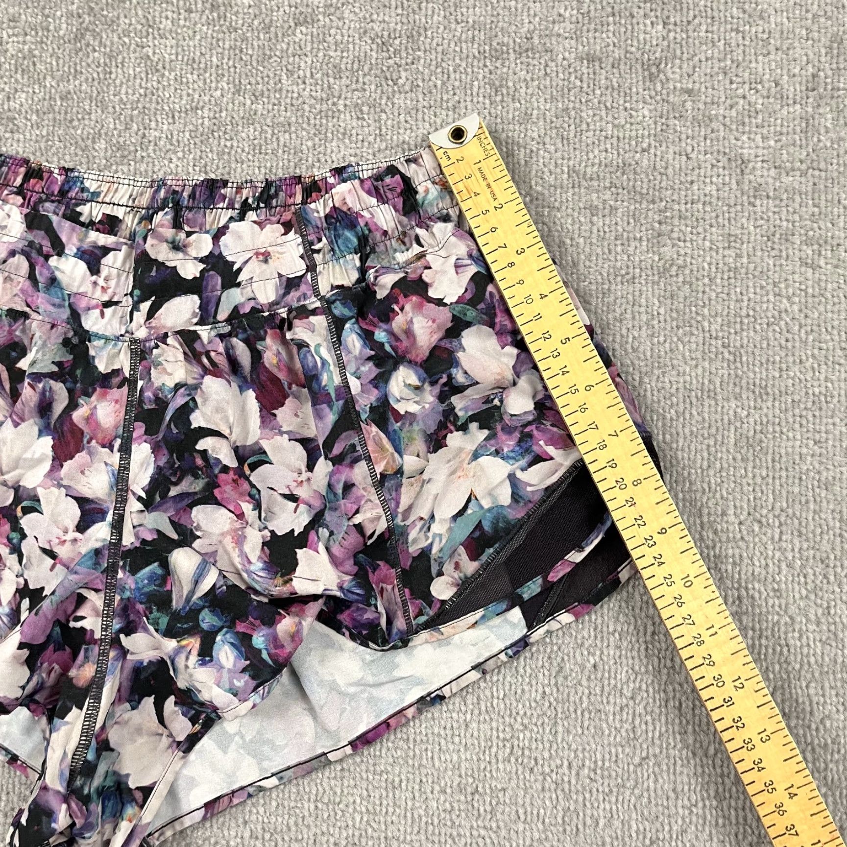 Lululemon Lululemon Hotty Hot II Shorts Womens 10 2.5" Multi Floral Lined Running W7AUJR Size 32" / US 10 / IT 46 - 6 Thumbnail