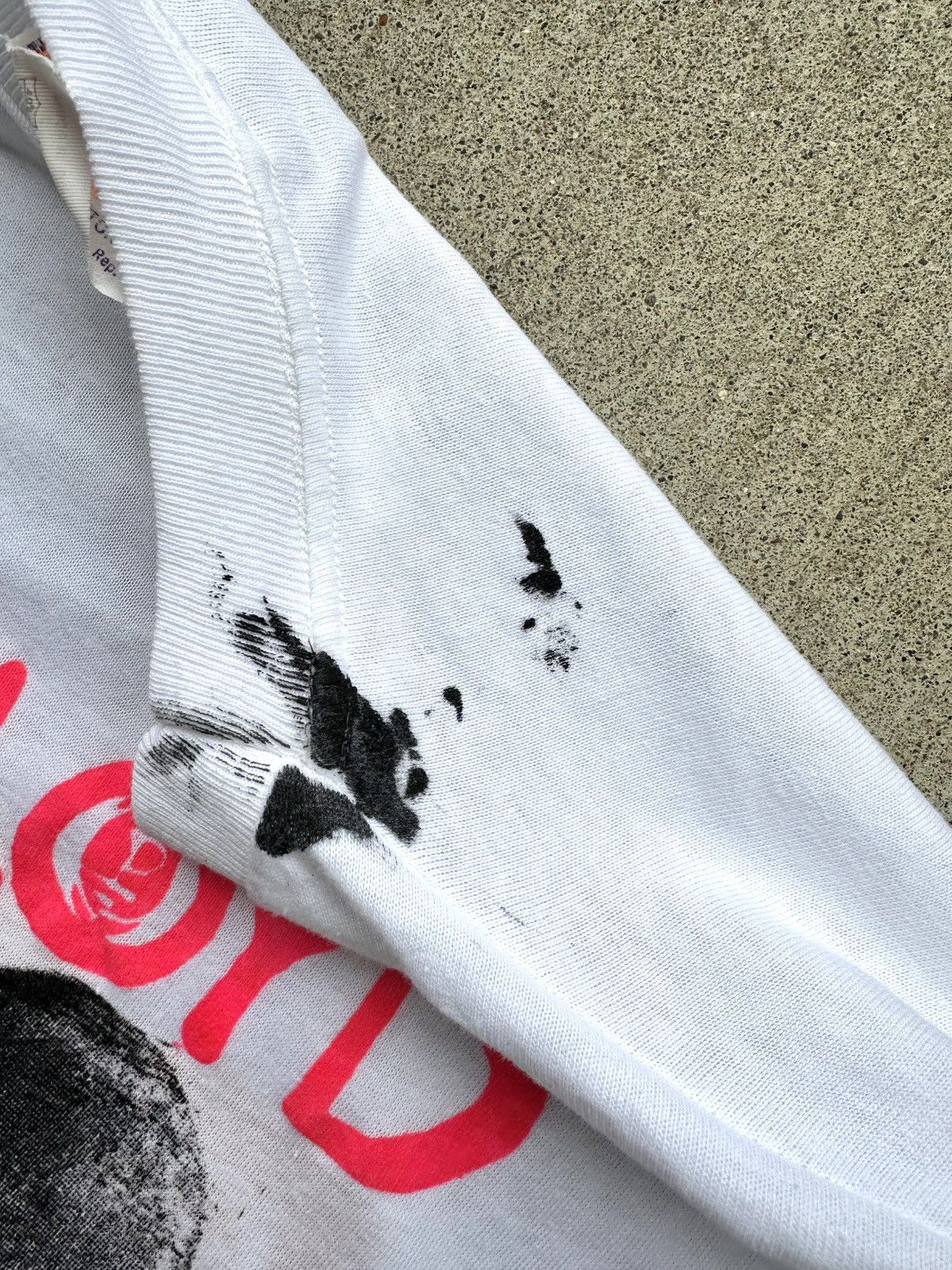 Band Tees × Pink Floyd × Vintage Vintage Pink Floyd Tee Shirt 90snsinhle Stitch Division Bell Size US XL / EU 56 / 4 - 7 Thumbnail