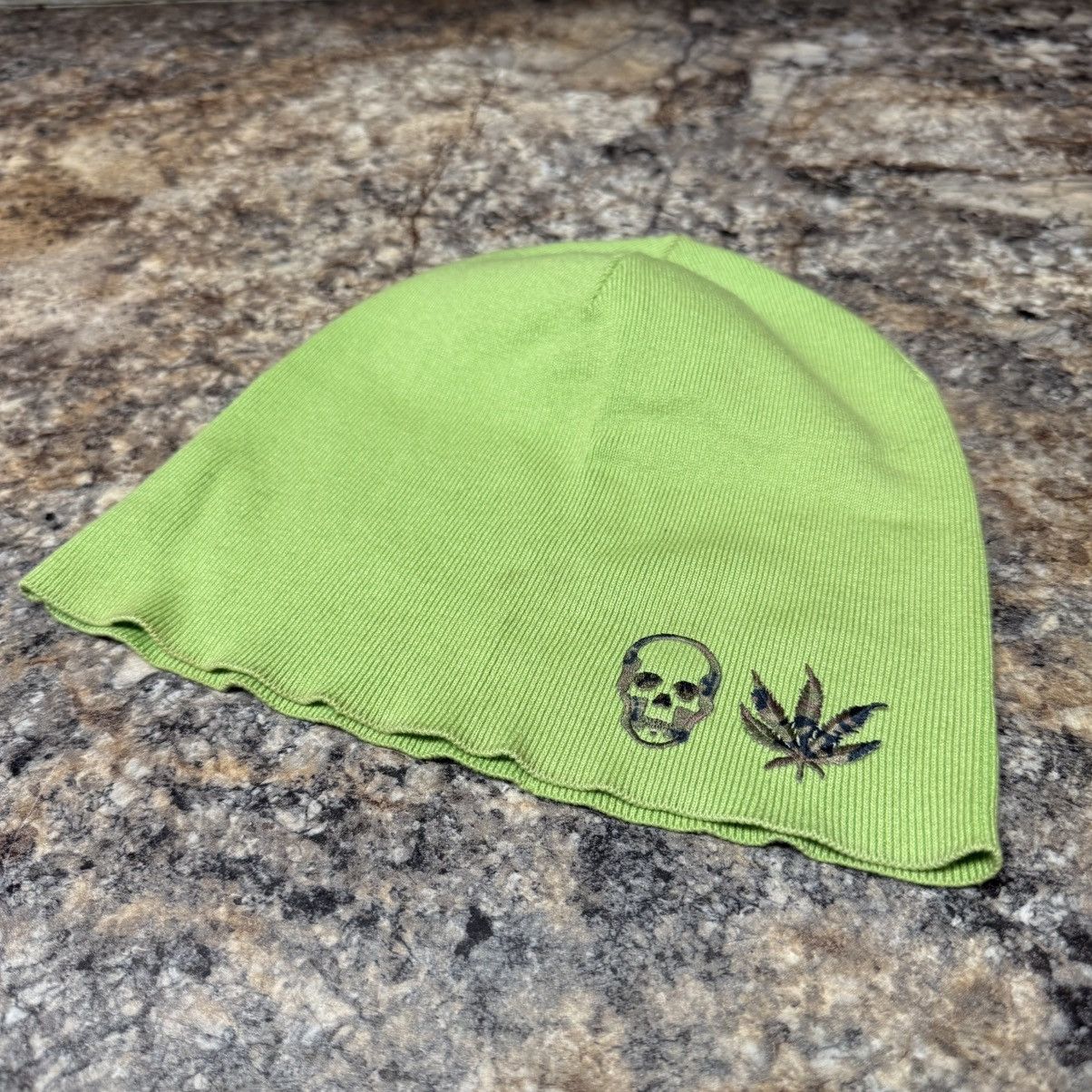 Lucien Pellat-Finet Lucien Pellat Finet Green Beanie Camo Skull And Plant Size ONE SIZE - 1 Thumbnail