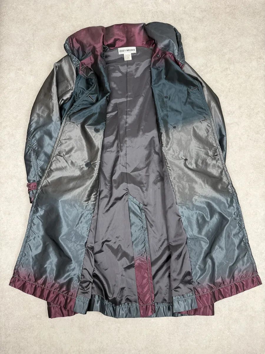 Issey Miyake 2000s Issey Miyake Gradient Multicolor Long Japanese Trench Coat Size US S / EU 44-46 / 1 - 5 Thumbnail