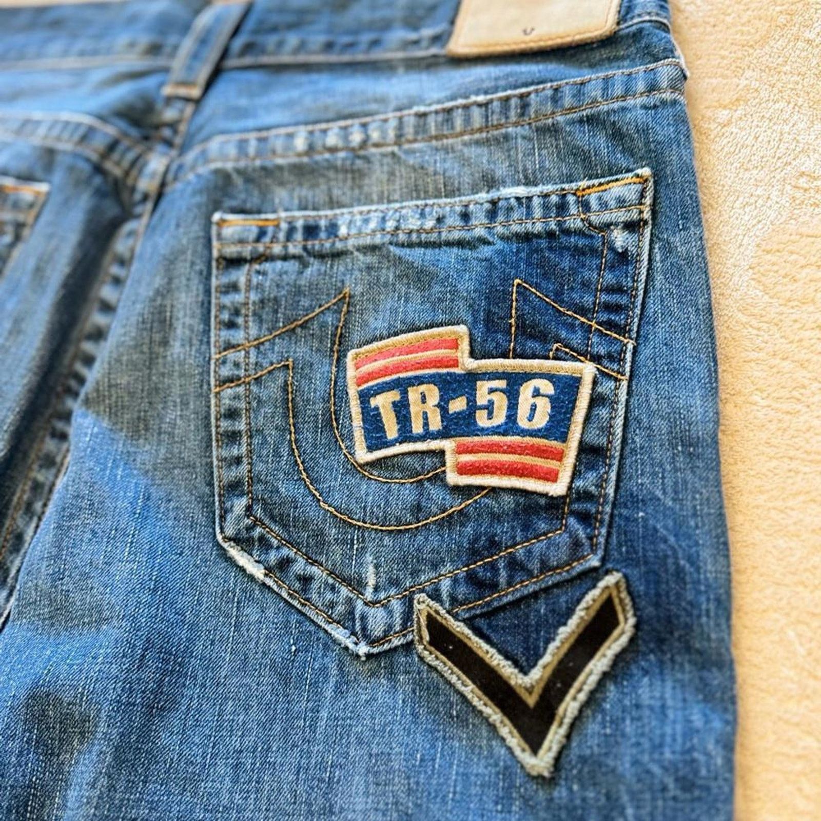 True Religion True Religion Rare Patch Denim Jeans - Unique Style Size US 34 / EU 50 - 9 Thumbnail