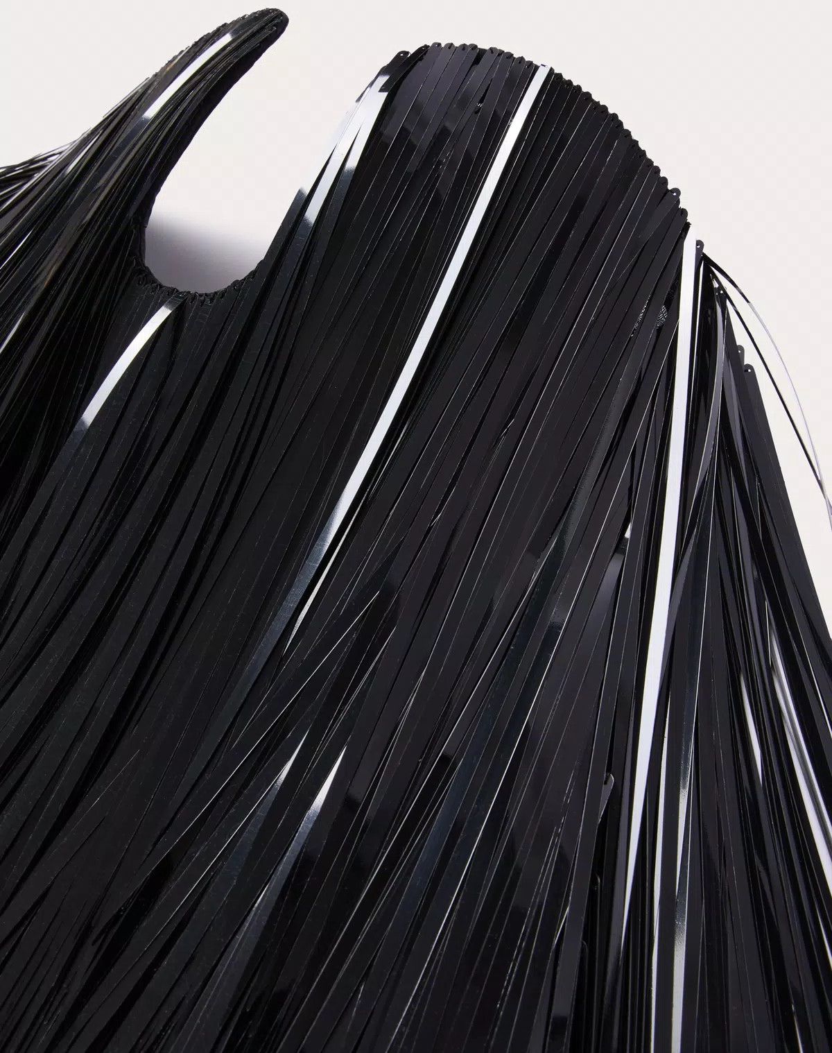 Valentino o1s1wg110426 Short Embroidered Organza Dress in Black Size M / US 6-8 / IT 42-44 - 4 Thumbnail
