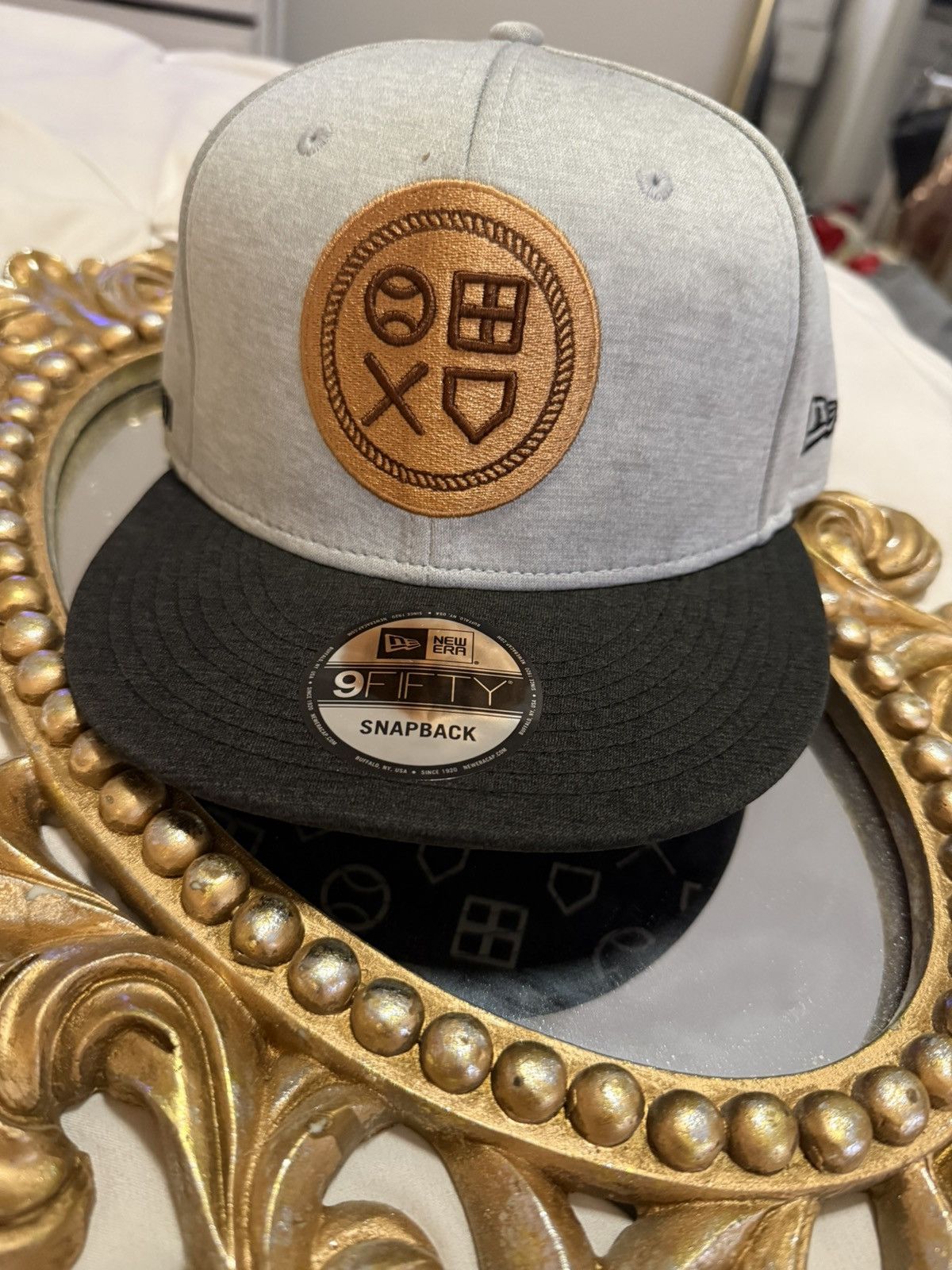 Playstation New Era 9Fifty Snapback Size 42 - 5 Thumbnail