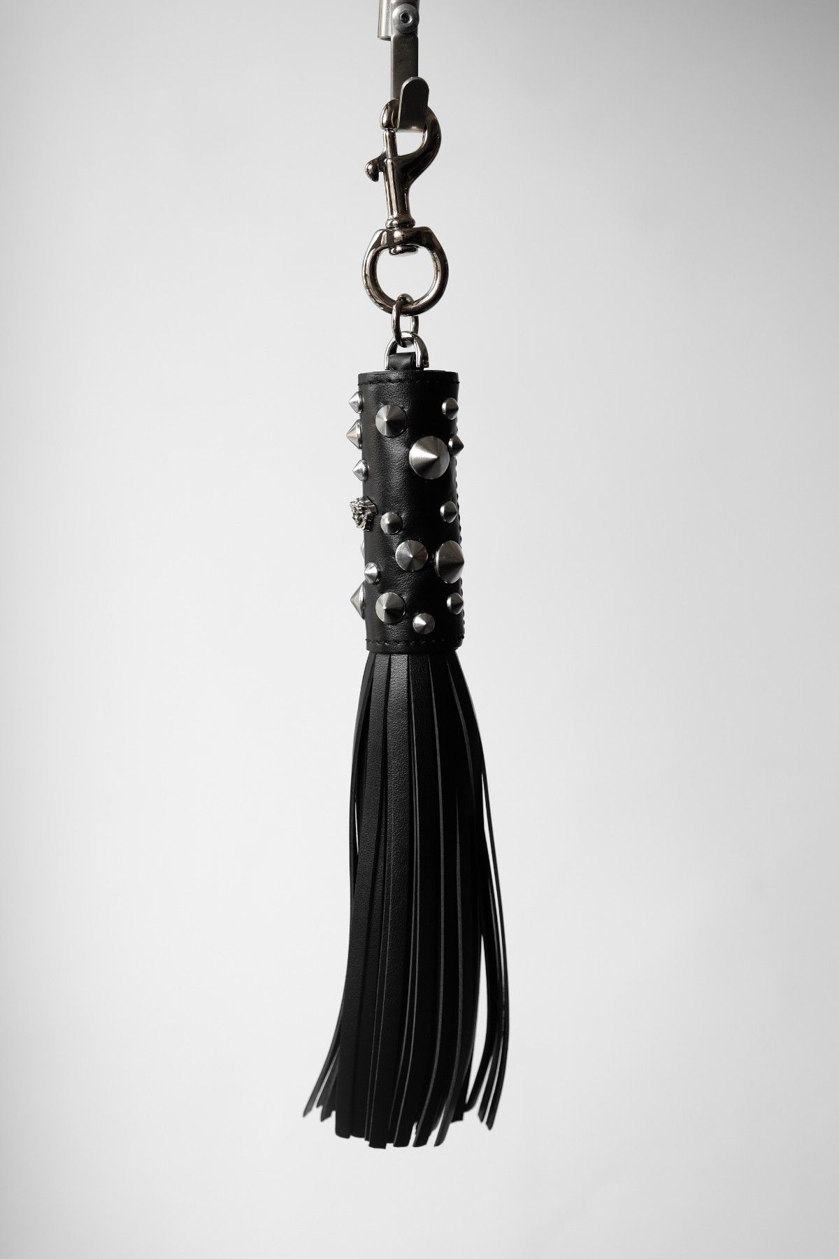 Versace VERSACE Leather Studded Tassel Key Chian Size ONE SIZE - 2 Thumbnail