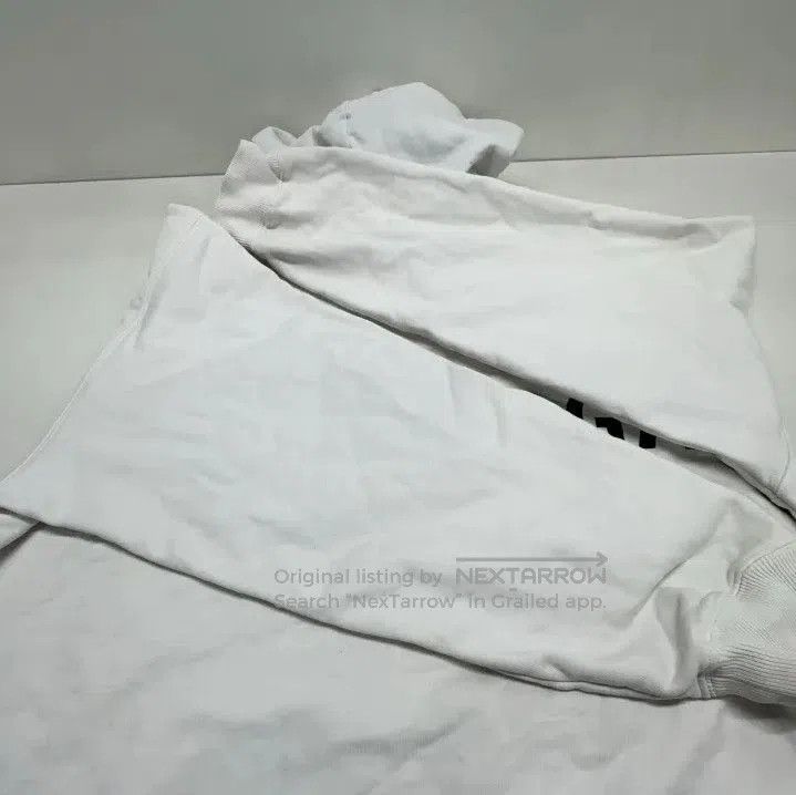 Balenciaga Balenciaga White Logo Hoodie for Men. Size US S / EU 44-46 / 1 - 8 Thumbnail