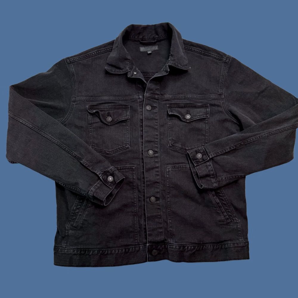 Uniqlo Uniqlo Jacket Mens L Black Denim Trucker Button Front Stretch Pockets Bomber Jacket Casual Regular Fit Cotton Denim Short Sleeve? Size US 33 - 1 Thumbnail