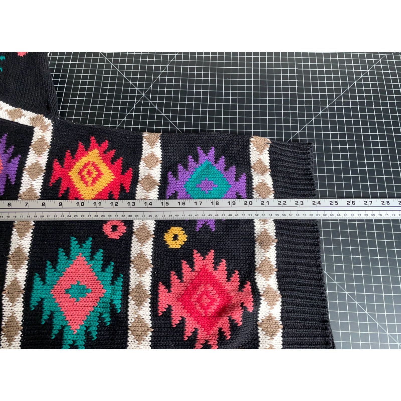 Vintage VINTAGE Geometric Sweater Women's Large Black 90s Aztec Southwestern Pattern Chunky-Knit Ramie Cotton Blend Crew Neck Pullover Size L / US 10 / IT 46 - 6 Thumbnail