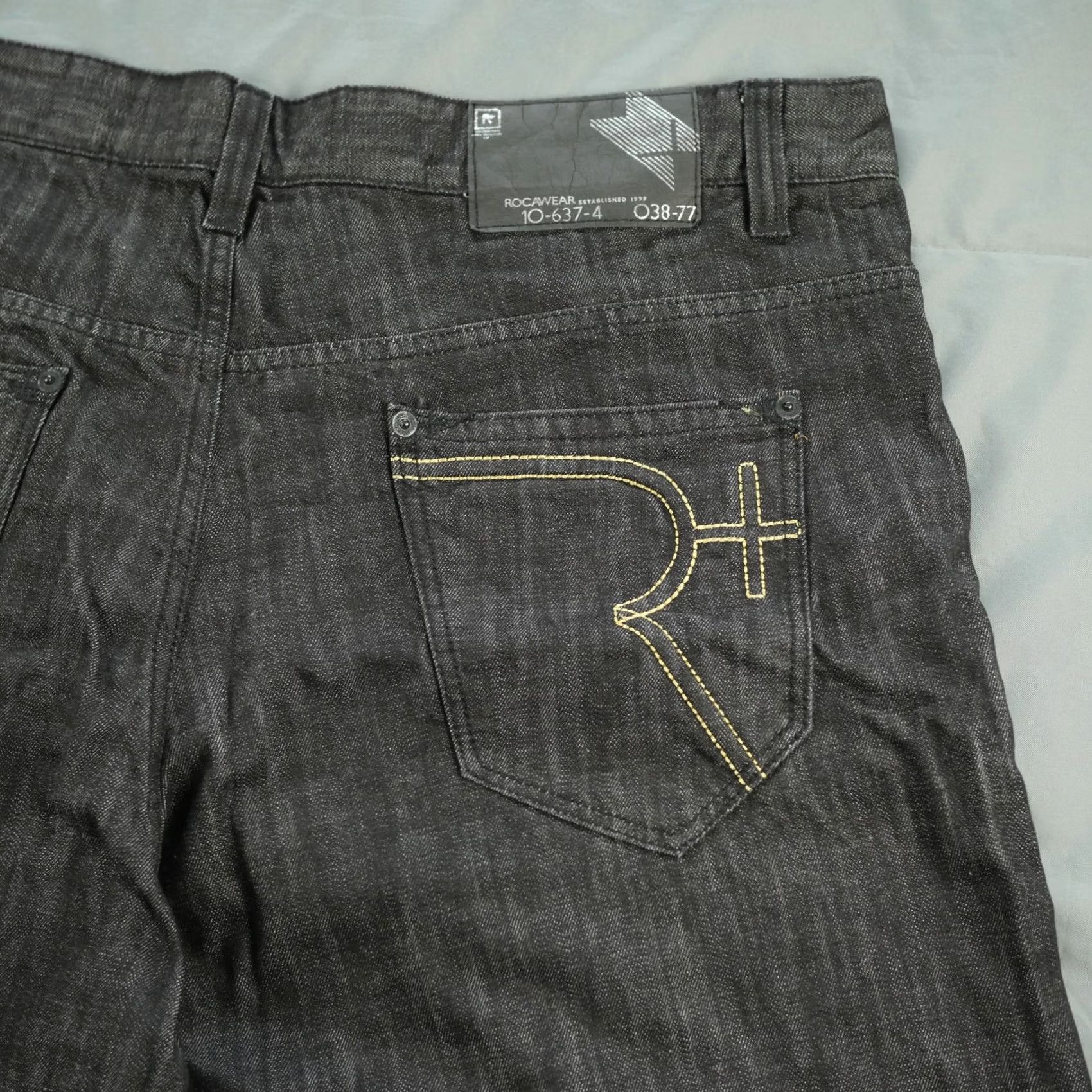 Rocawear Rocawear Shorts Mens 44 Black Denim Original Fit Streetwear Long Relaxed Logo Size US 44 / EU 60 - 4 Thumbnail