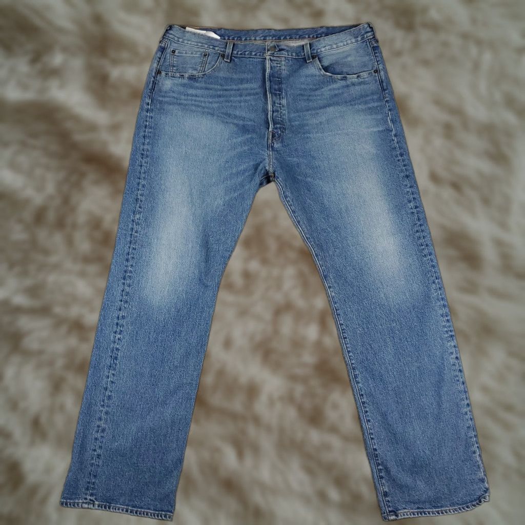 Levi's Levi's 501 Jeans Mens Regular Size 40x32 Blue Straight Leg Denim Pants Size US 40 / EU 56 - 1 Thumbnail