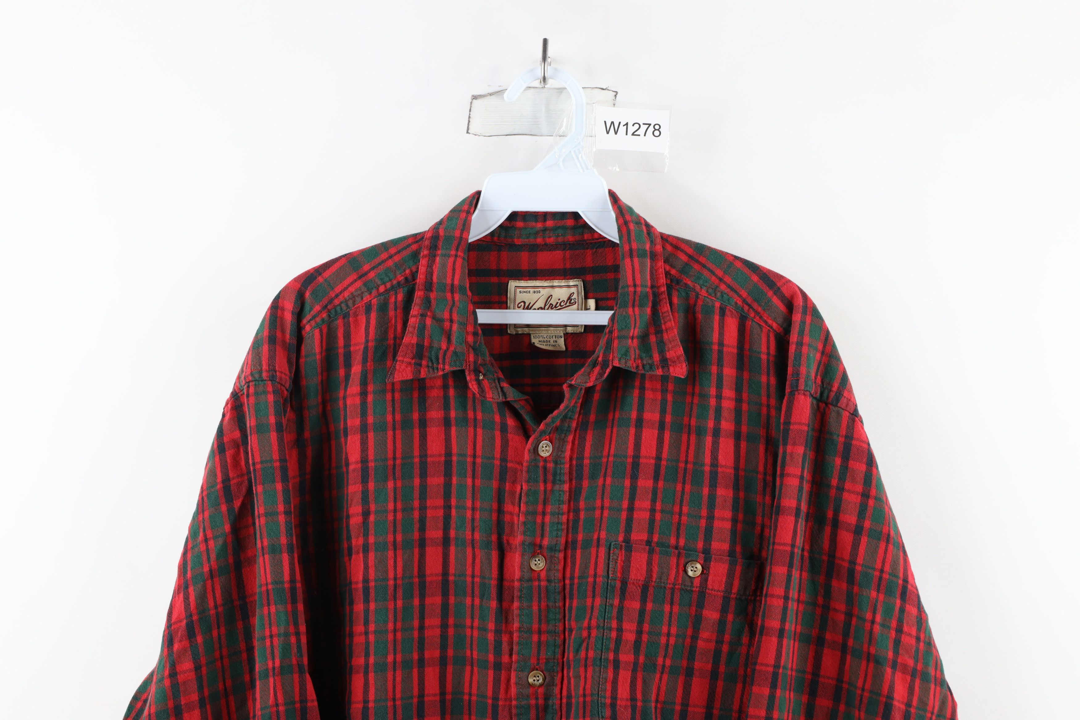 Vintage × Woolrich Woolen Mills Vintage 90s Woolrich Collared Flannel Button Shirt Red Plaid Size US L / EU 52-54 / 3 - 2 Thumbnail