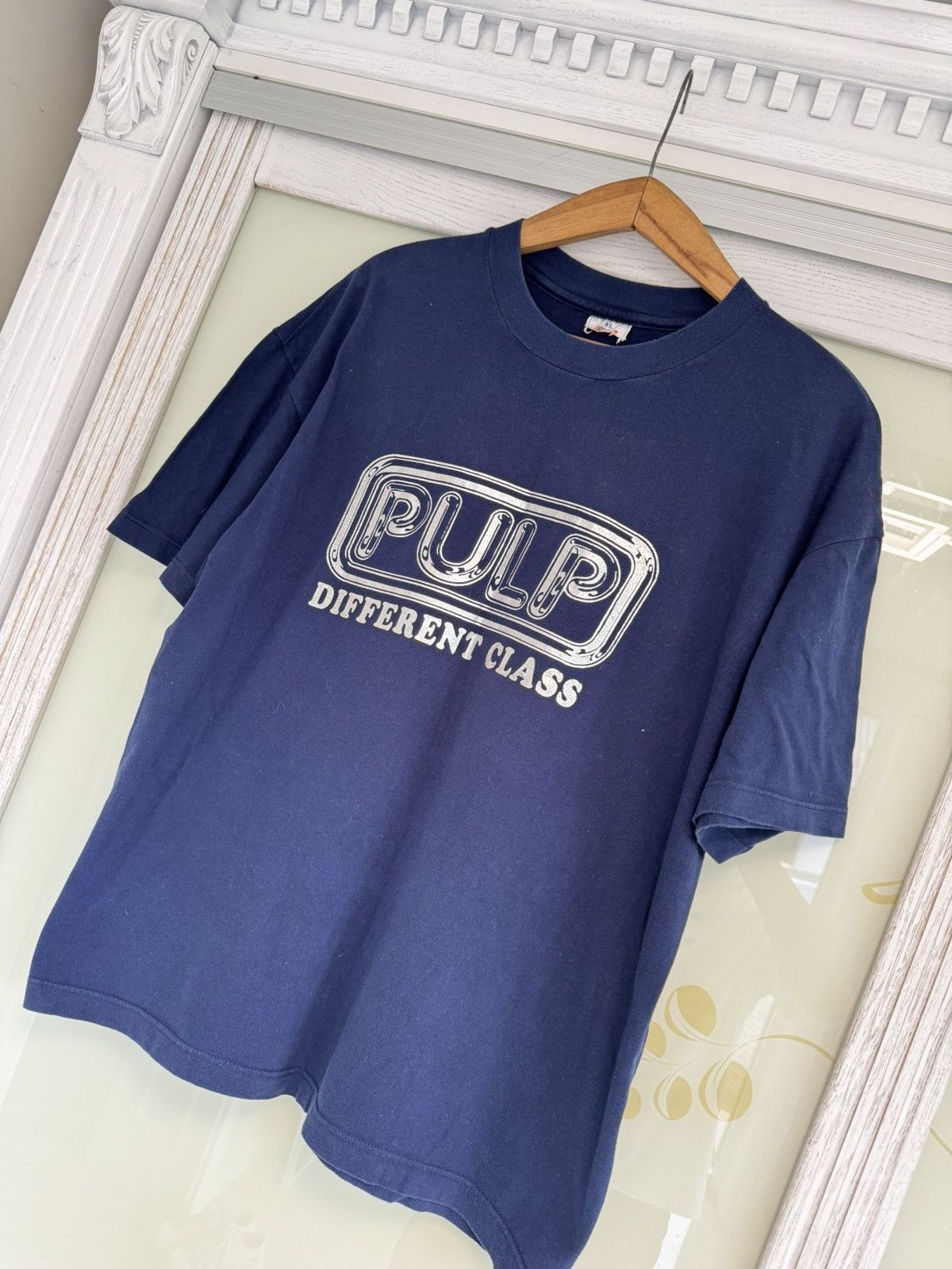 Band Tees Vintage 90’s Pulp Diferent Class, Oasis, Supergrass Tour Tee Size US XL / EU 56 / 4 - 4 Thumbnail