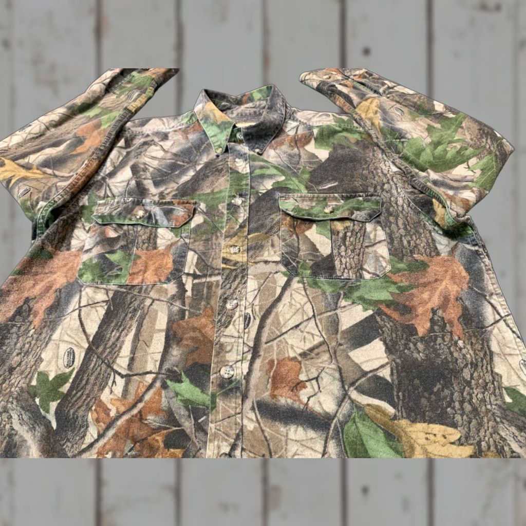 Realtree VINTAGE Wells Creek Men's XL Camouflage Flannel Shirt Outdoor Hunting Camo Long Sleeve Button-Up Size US XL / EU 56 / 4 - 1 Thumbnail